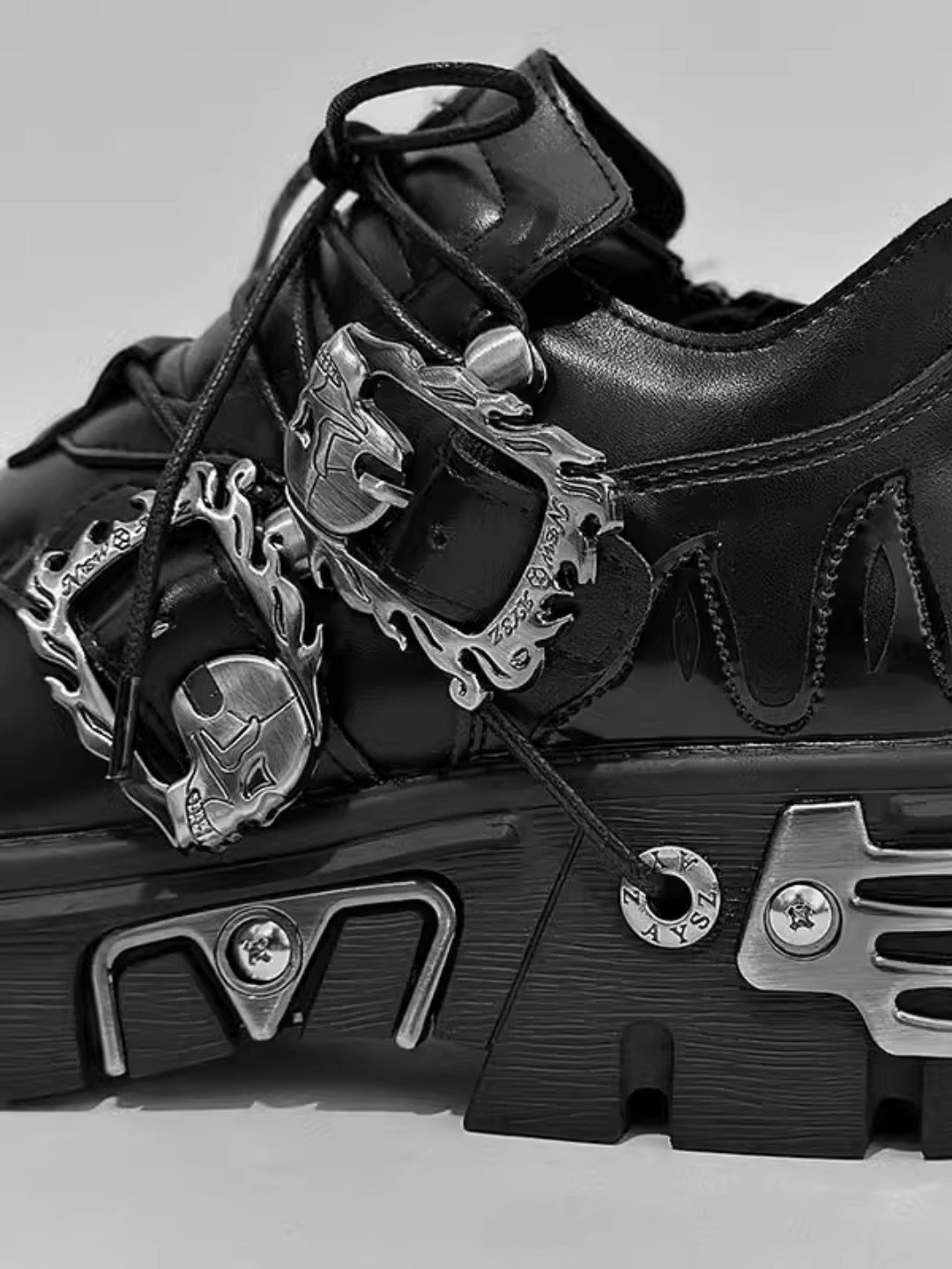 Punk Metal Leather Shoes S036