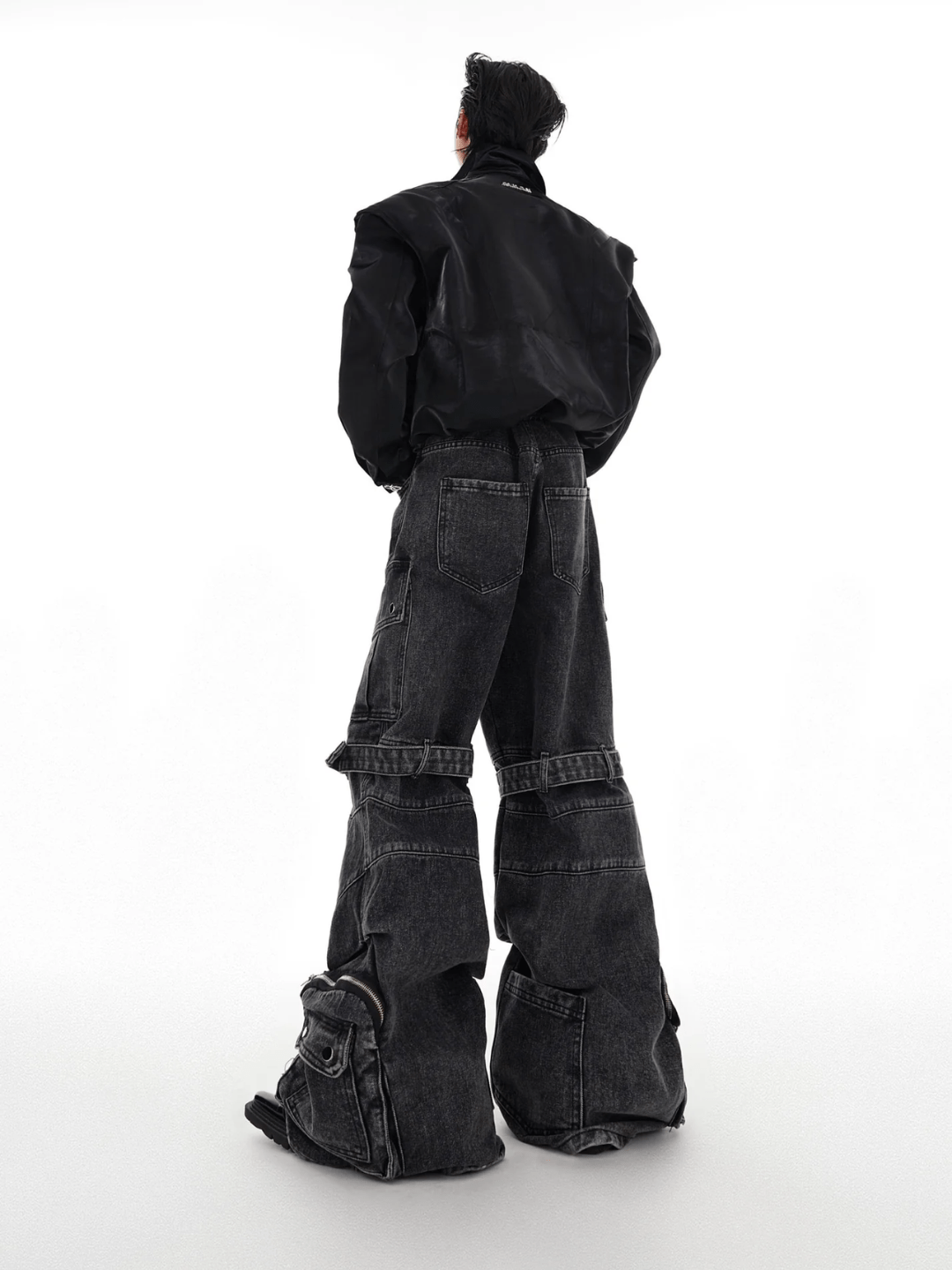heavy wash deconstructed multi-pocket jeans FE0427