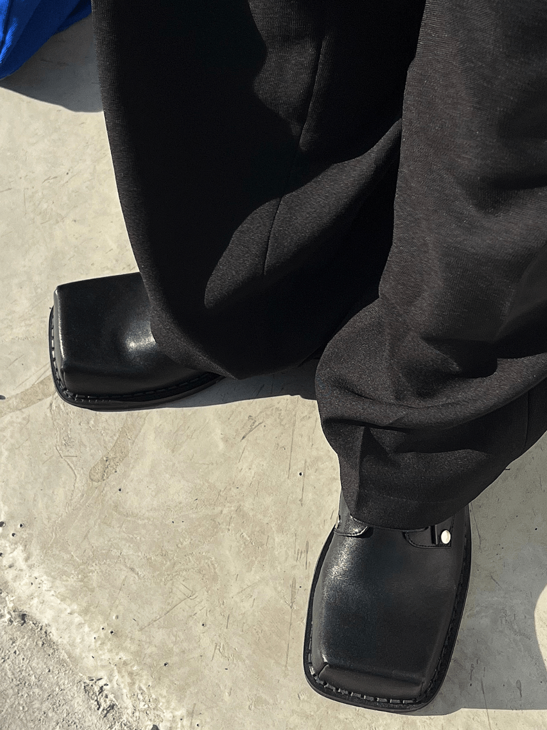 square head Derby shoes S044