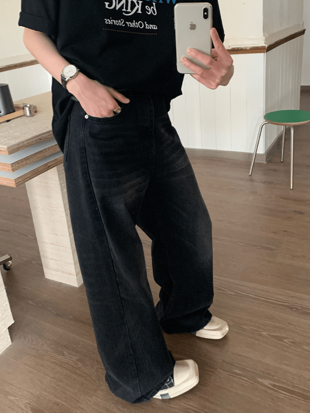 Whiskered Denim Pants FE0104