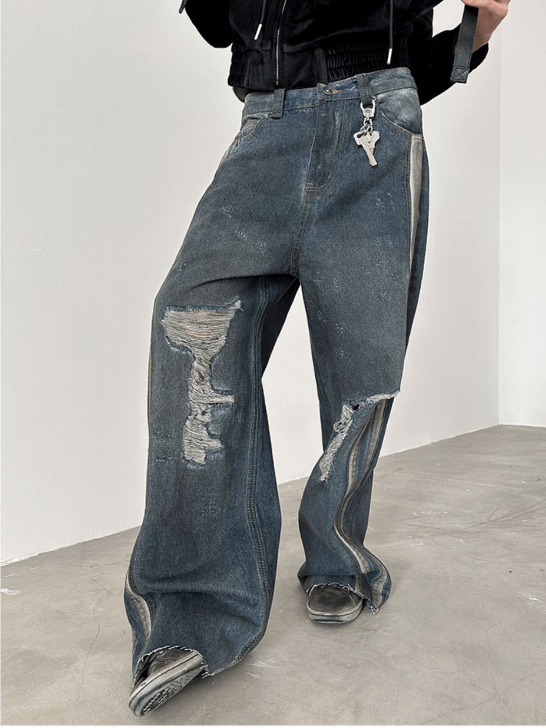 washed ripped jeans FE0436