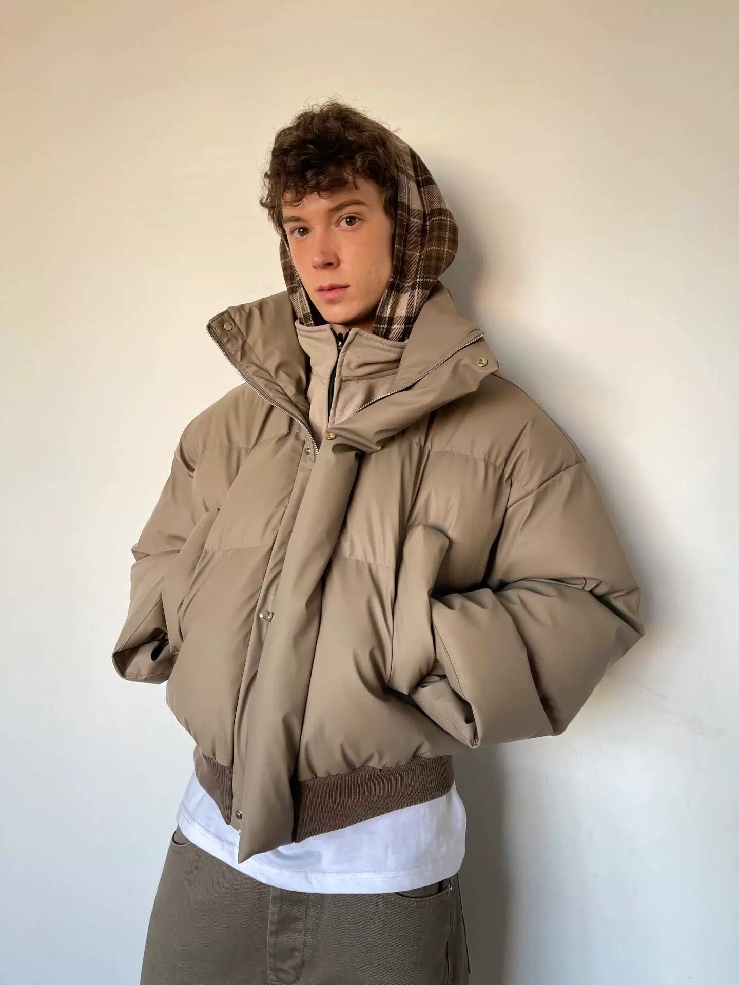 Men’s Clean Fit Short Puffer Jacket – American Minimal Street Winter Coat FE0310
