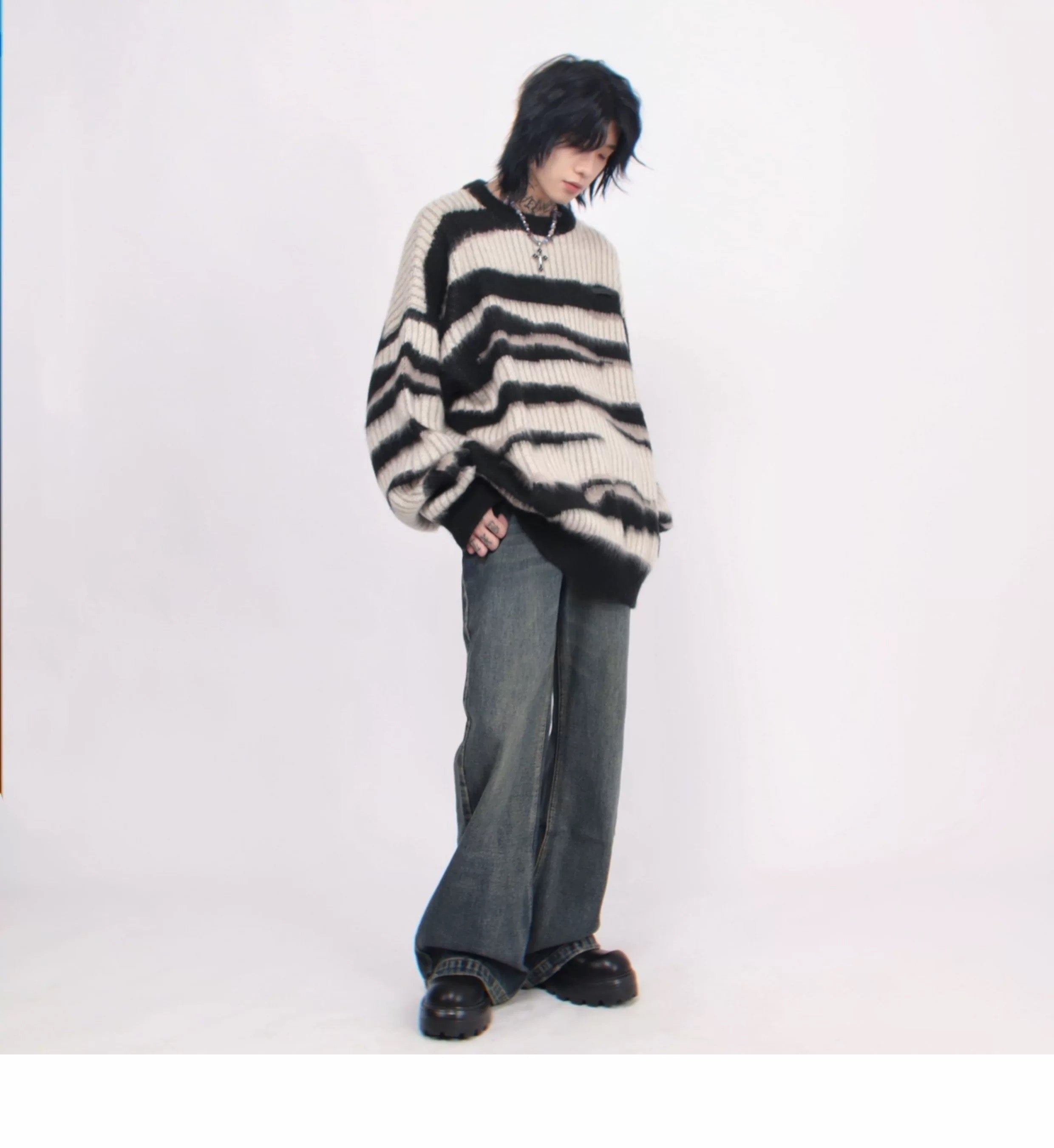 Men’s American Streetwear Oversized Sweater FE0375
