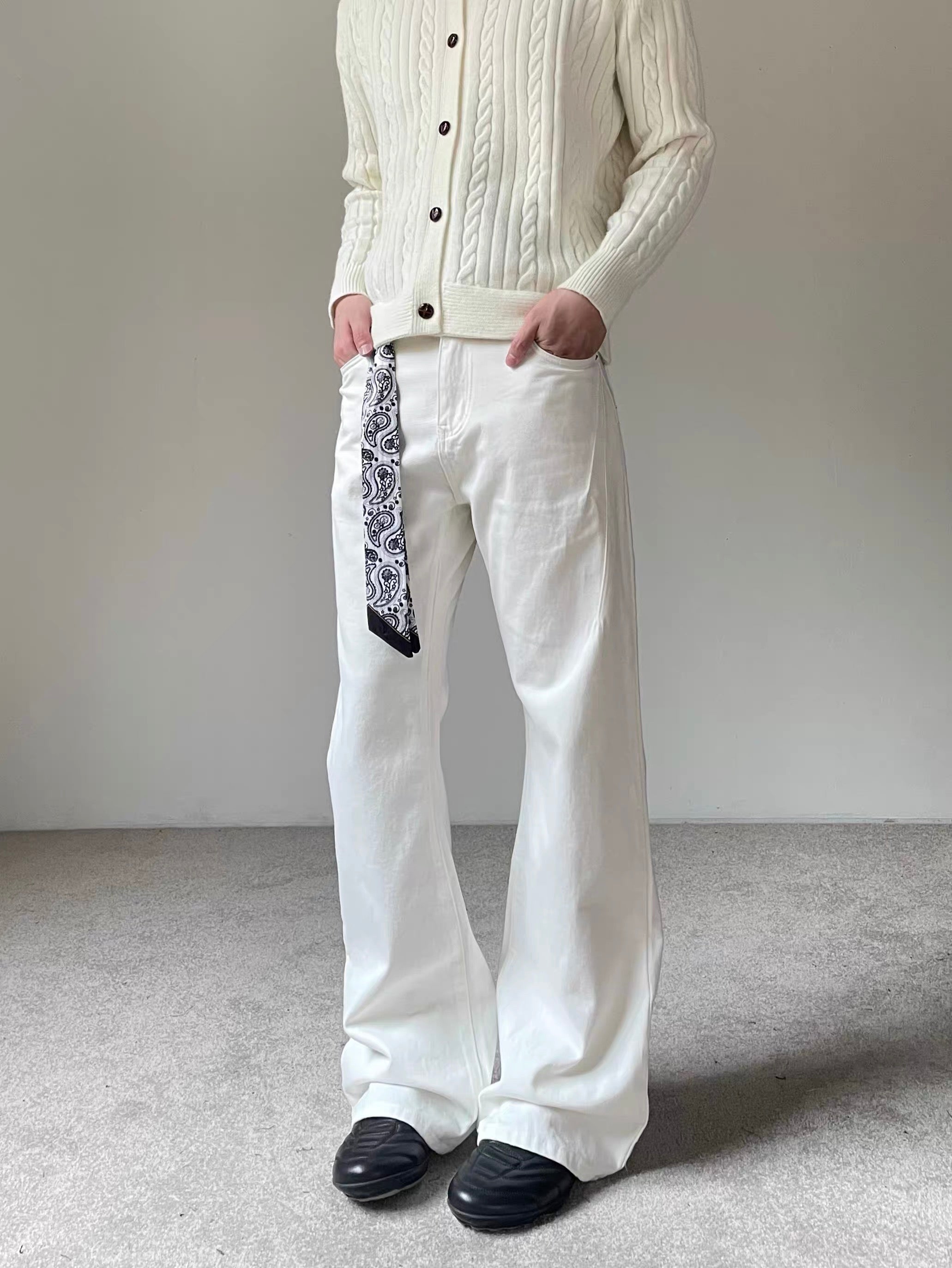 Men’s Vintage Scarf Detail Flare Jeans – American High Street Denim Pants FE0032