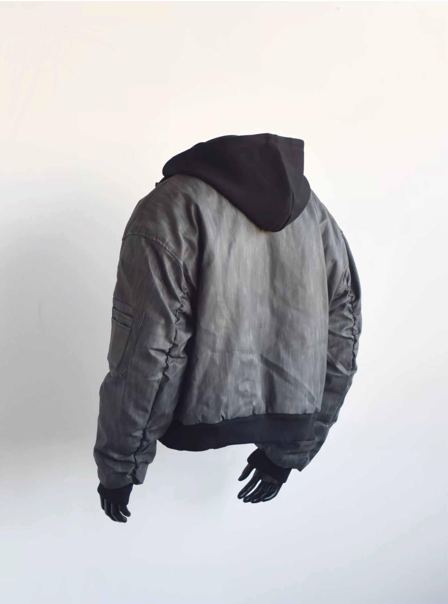 DOUBLE-LAYER HOODED BOMBER JACKET FE0205