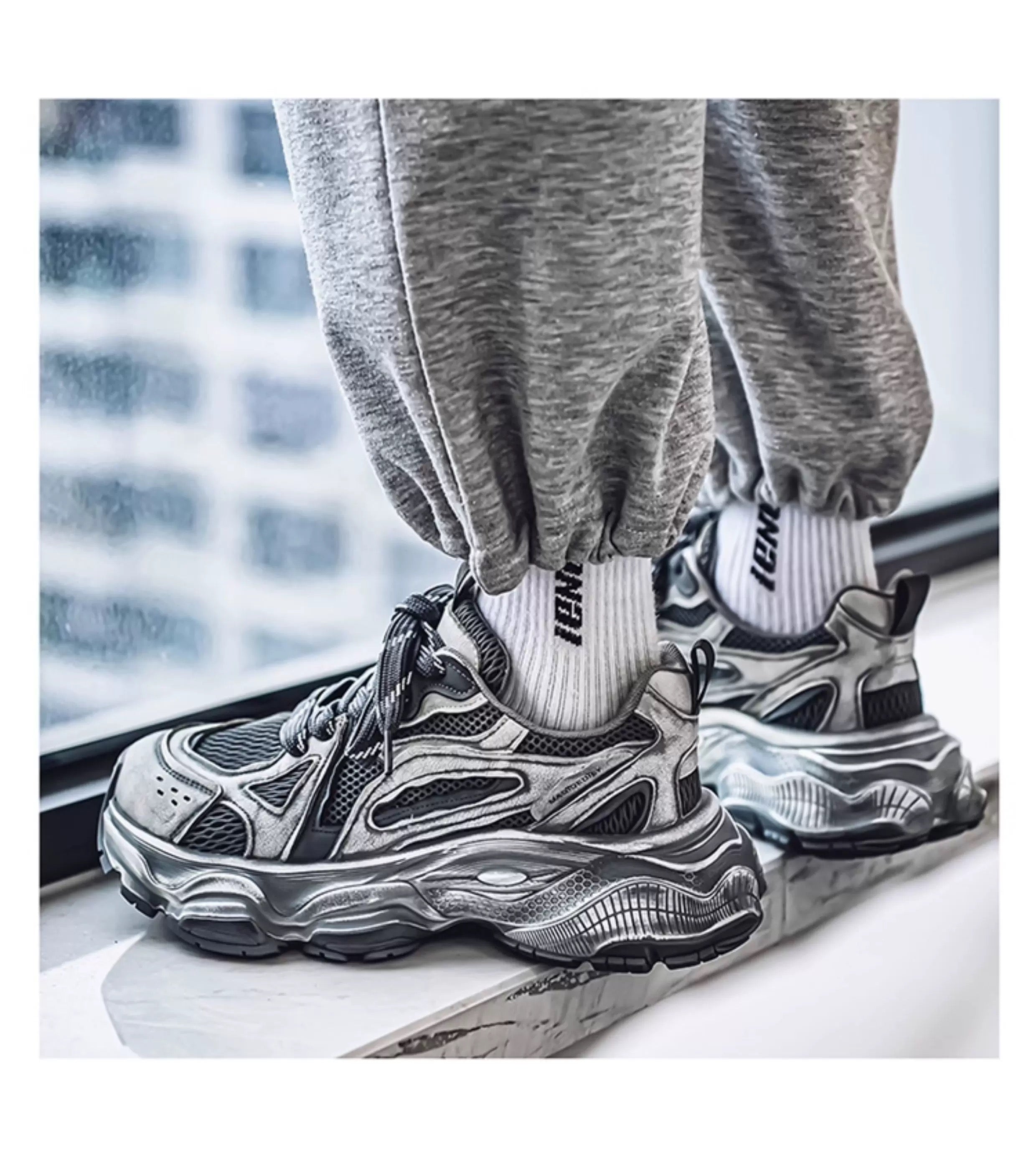 Men’s Retro Chunky Sneakers Casual Fashion Dad Shoes Soft Sole Trendy Running Shoes S0015