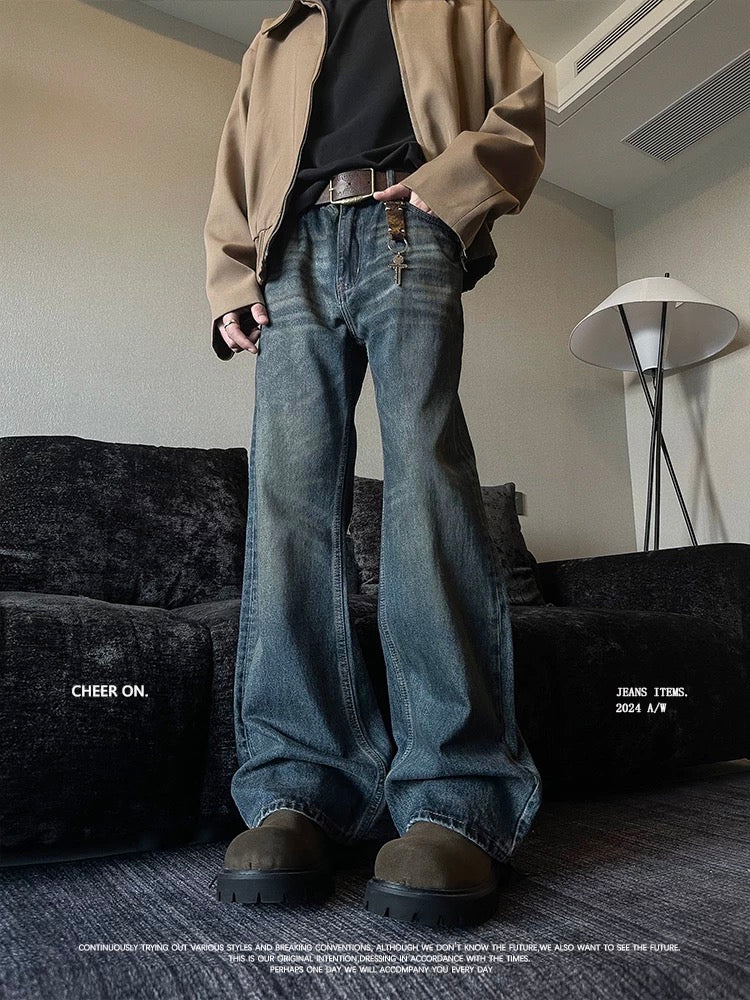 Vintage Distressed Bootcut Jeans - Slim-Fit Flattering Retro Denim with Ombre Wash FE0010