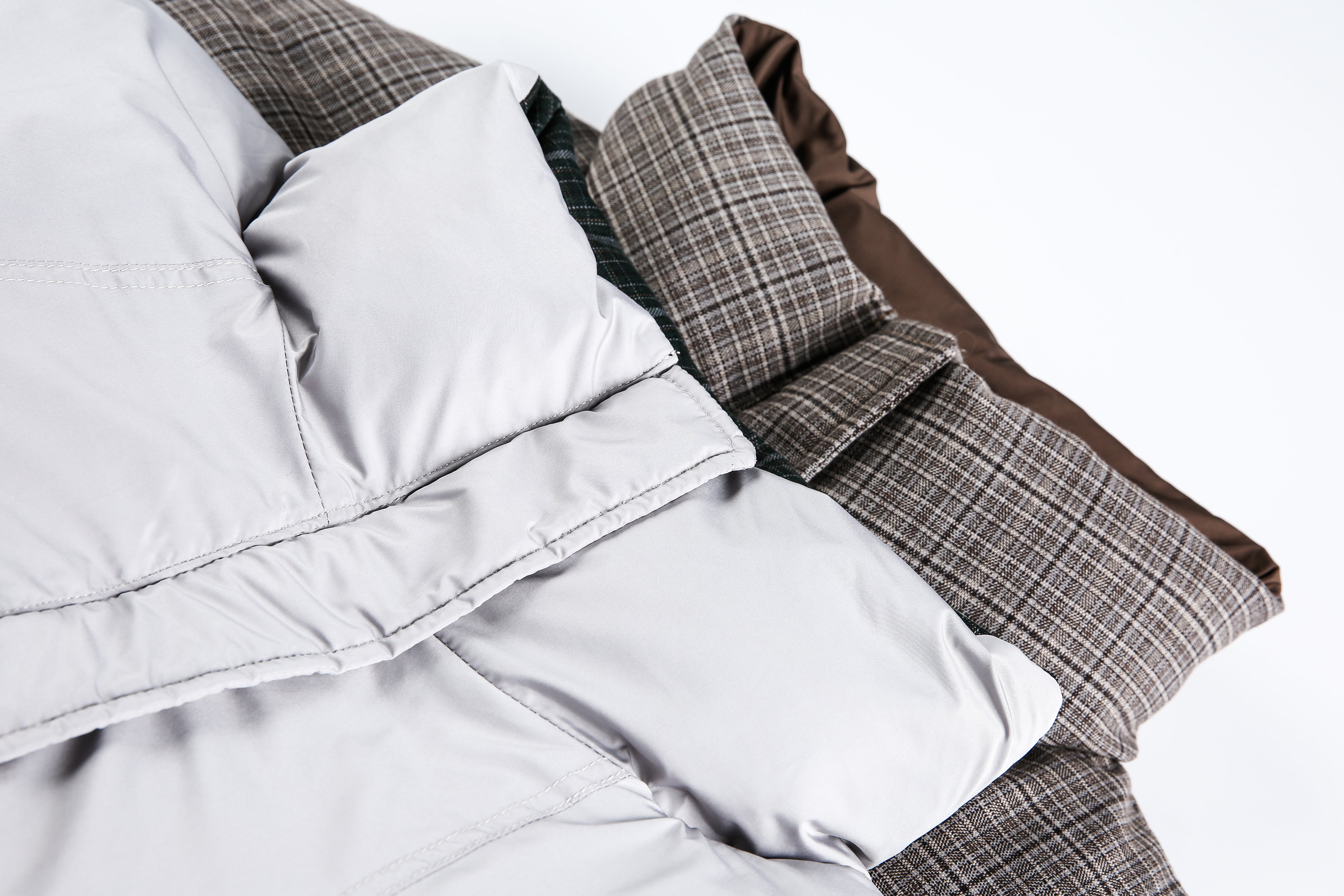 REVERSIBLE DOWN JACKET FE0140
