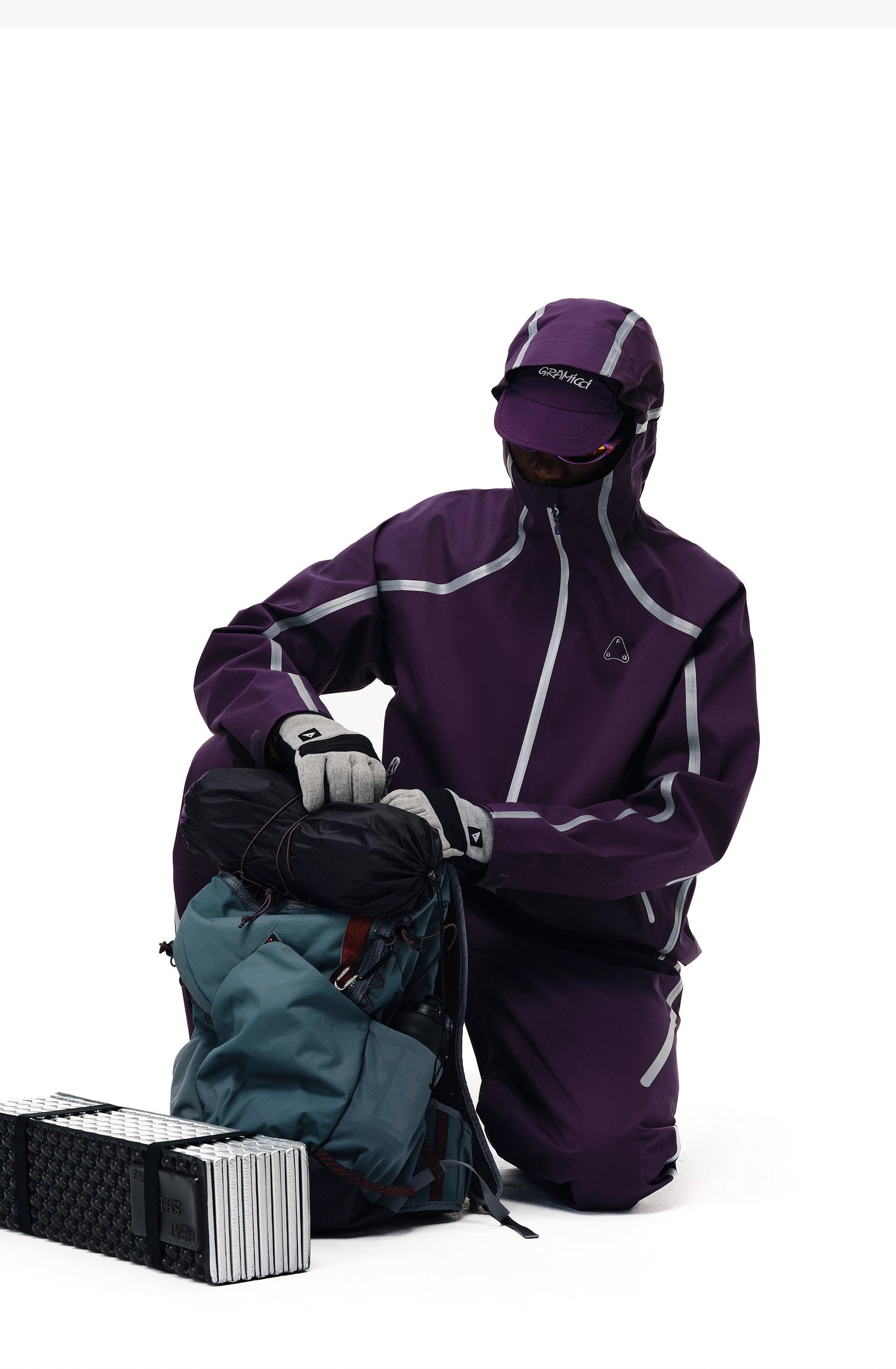 COLORBLOCK SHELL JACKET FE0505
