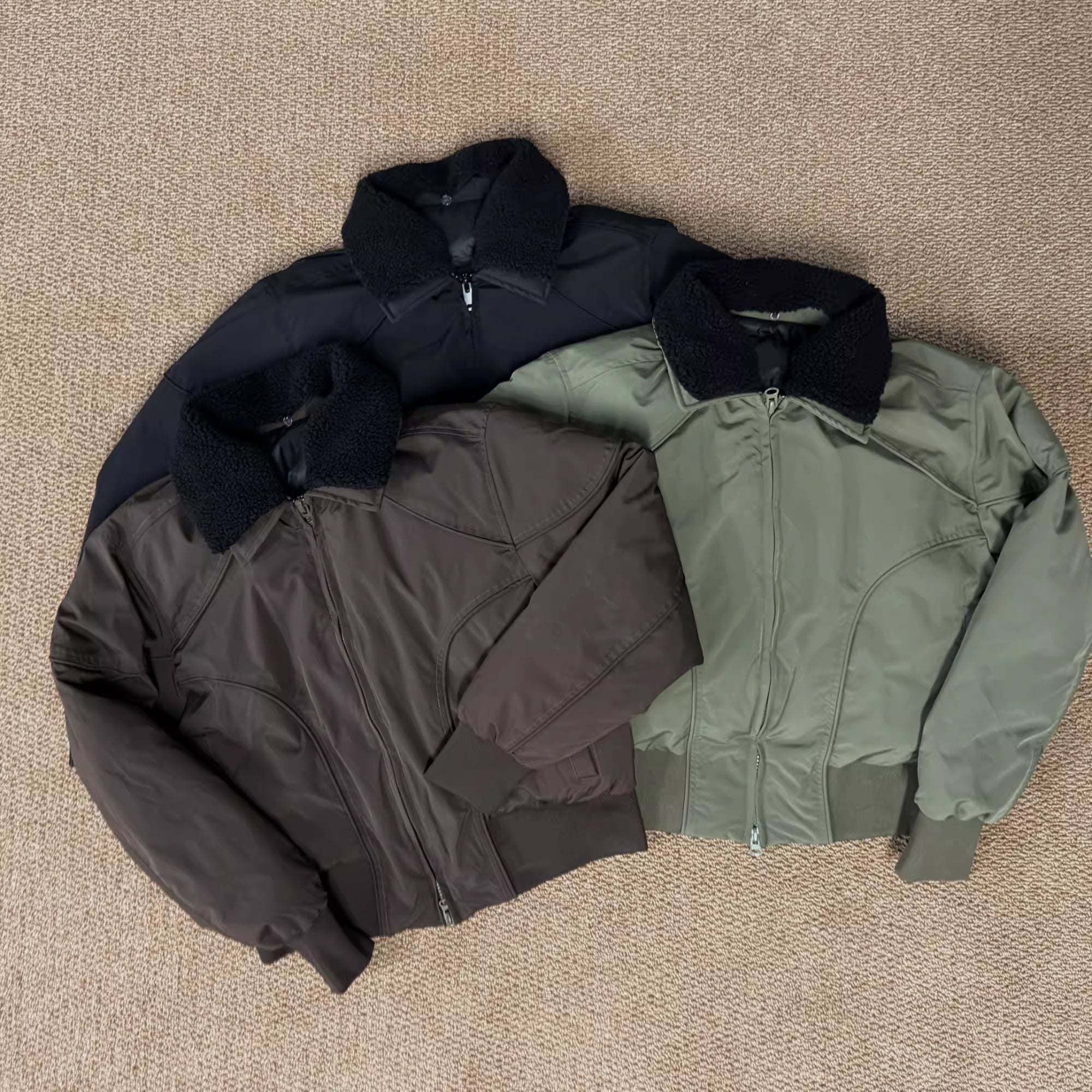 DETACHABLE-COLLAR CROPPED JACKET FE0148