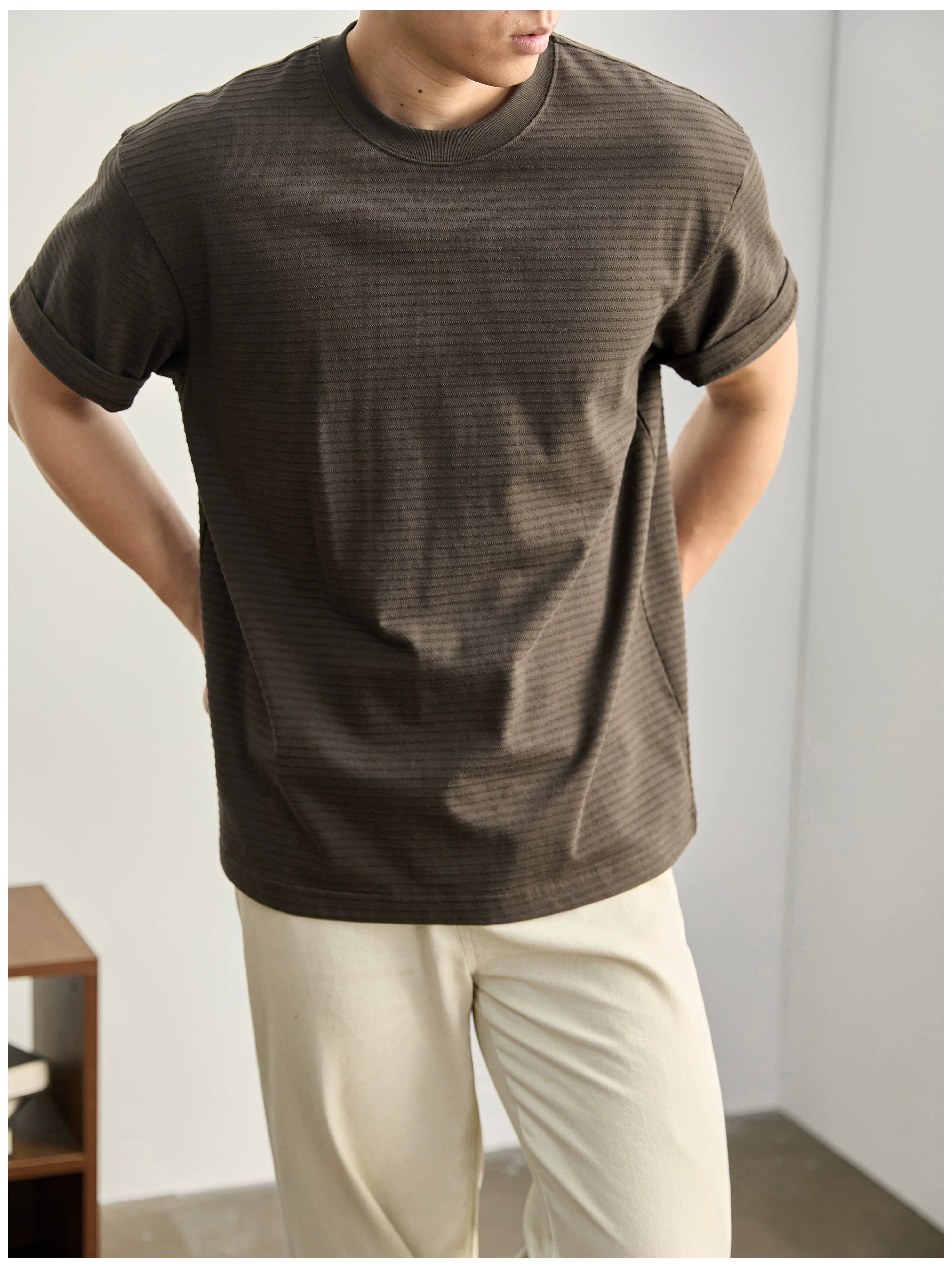 Three-dimensional horizontal jacquard texture solid color T-shirt FE0730
