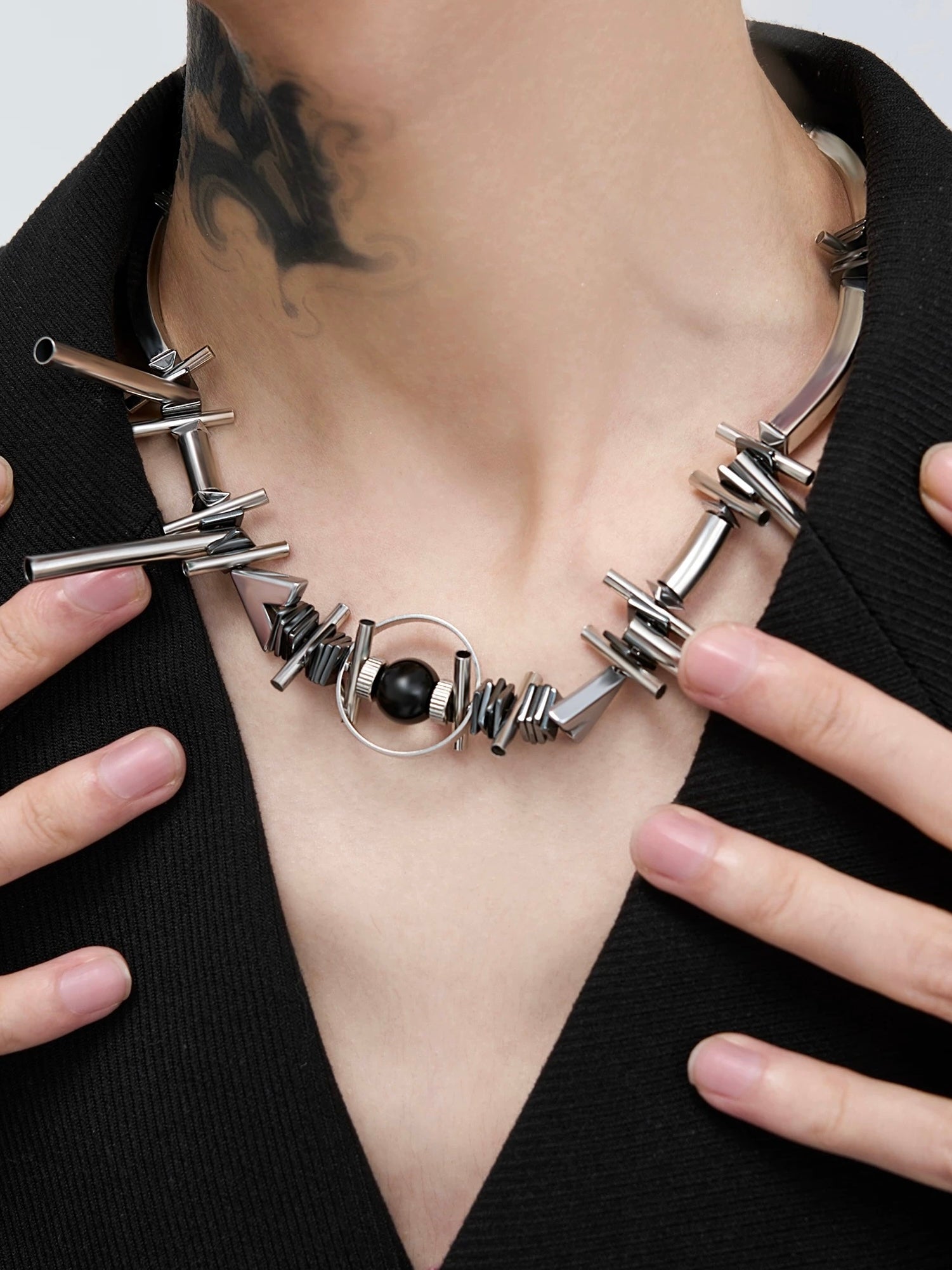 [STRUC TON] FUTURISTIC SPIKE NECKLACE   FA087