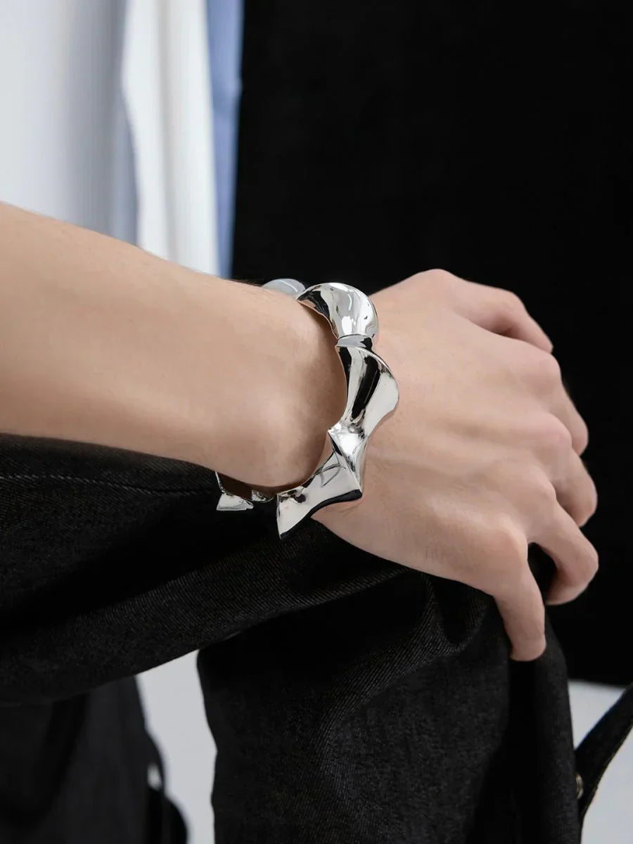 METAL SPIRAL DESIGN BRACELET   FA104
