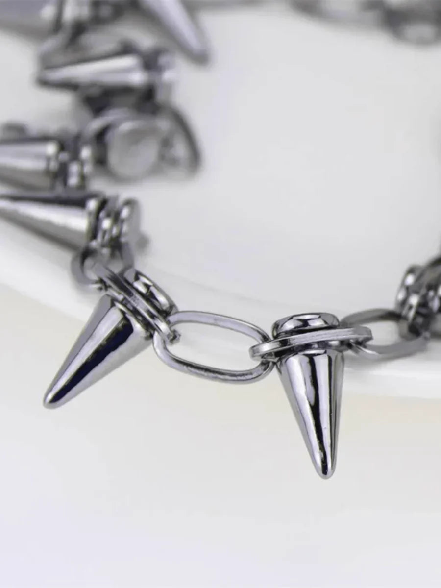 RIVET DARK BULLET NECKLACE   FA106
