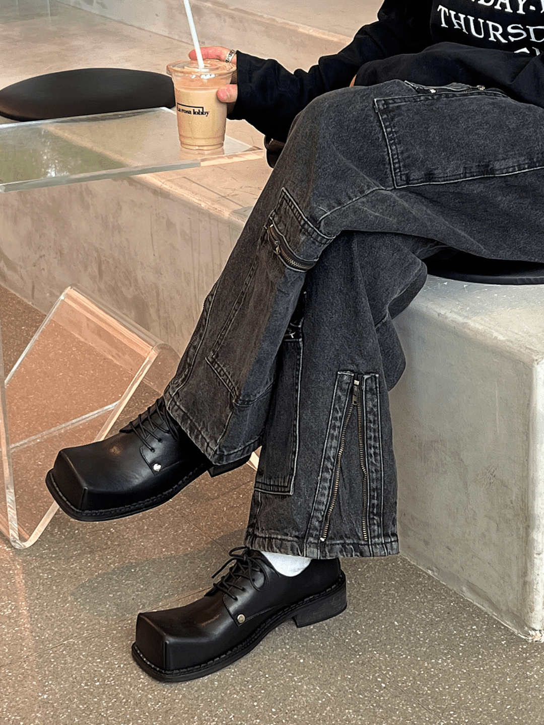 square head Derby shoes S044