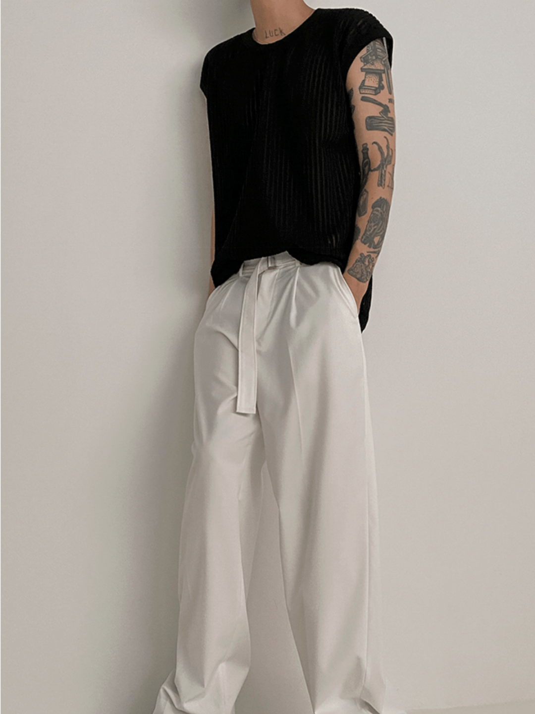 [MRCYC] Round Neck Sleeveless T-shirt FE0547
