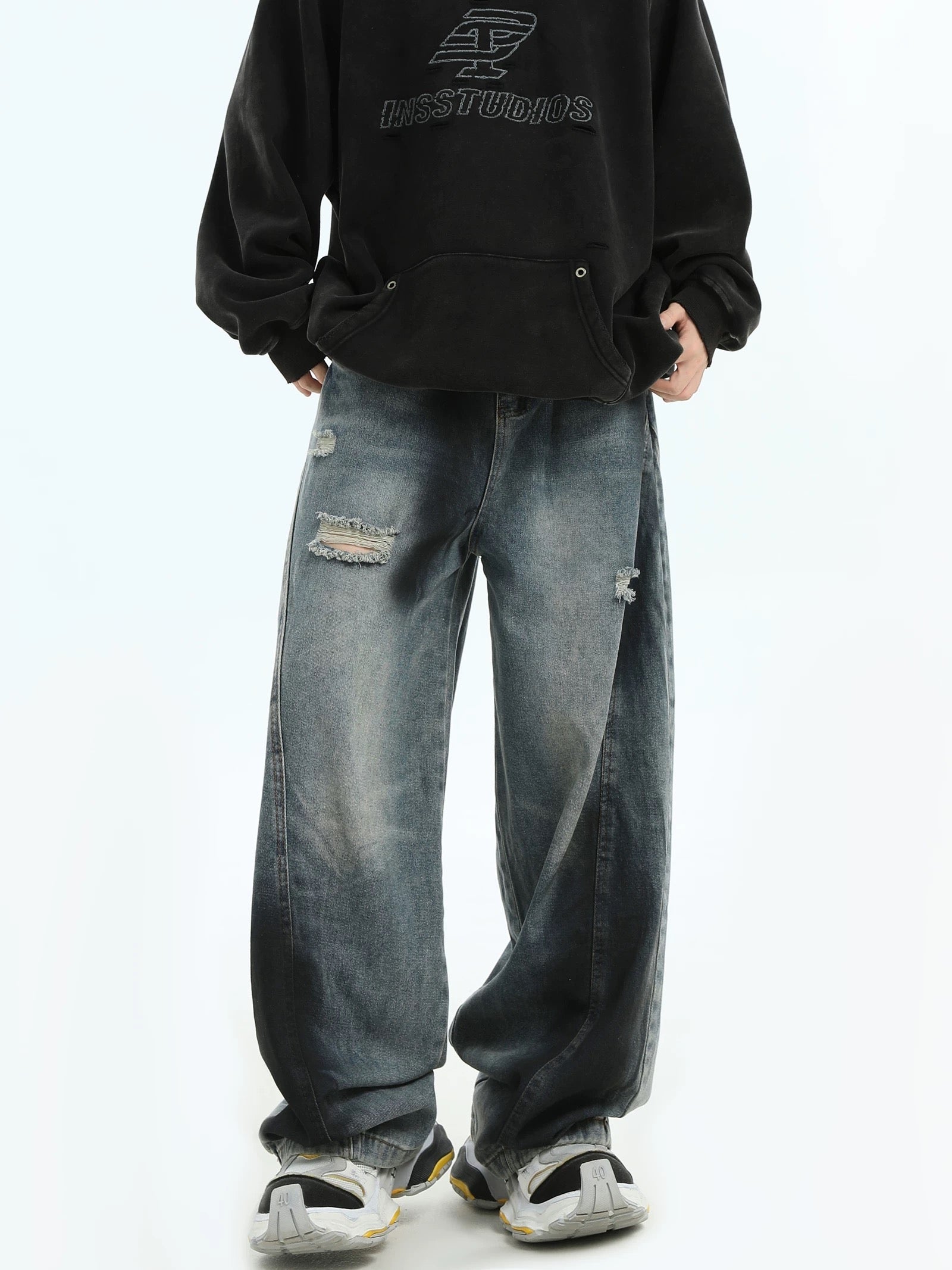 Men’s Graffiti Washed Distressed Jeans – Vintage American High Street Denim Pants   FE0323