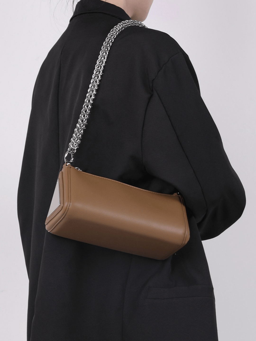 [luckystudio] Triangle Simple Crossbody Bag   FA086