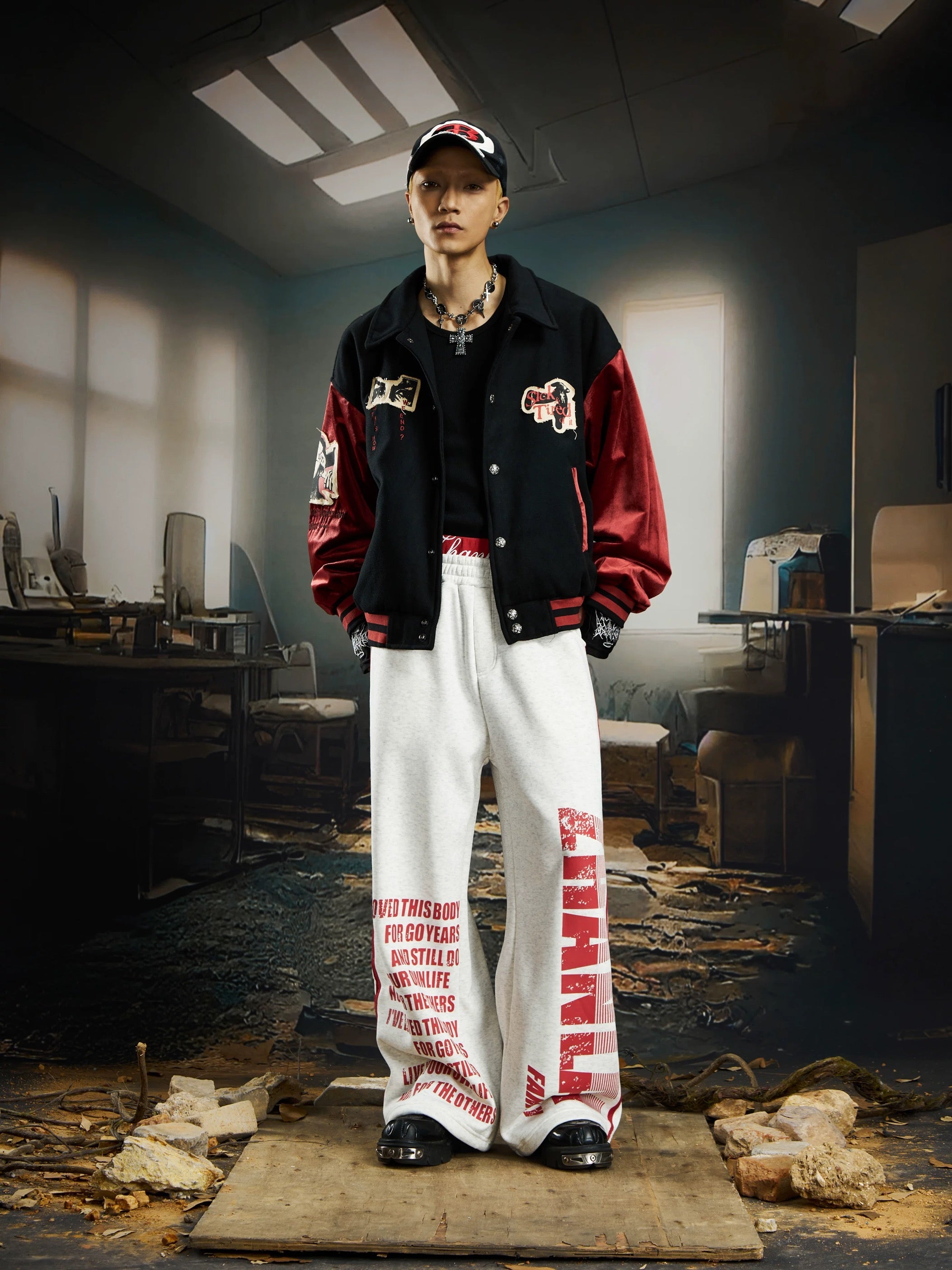Men’s Vintage Color-Block Baseball Jacket – Retro American Streetwear Varsity Bomber  FE0054