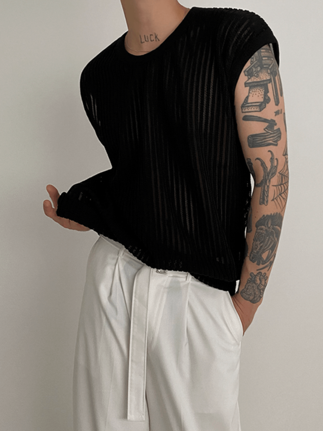 [MRCYC] Round Neck Sleeveless T-shirt FE0547