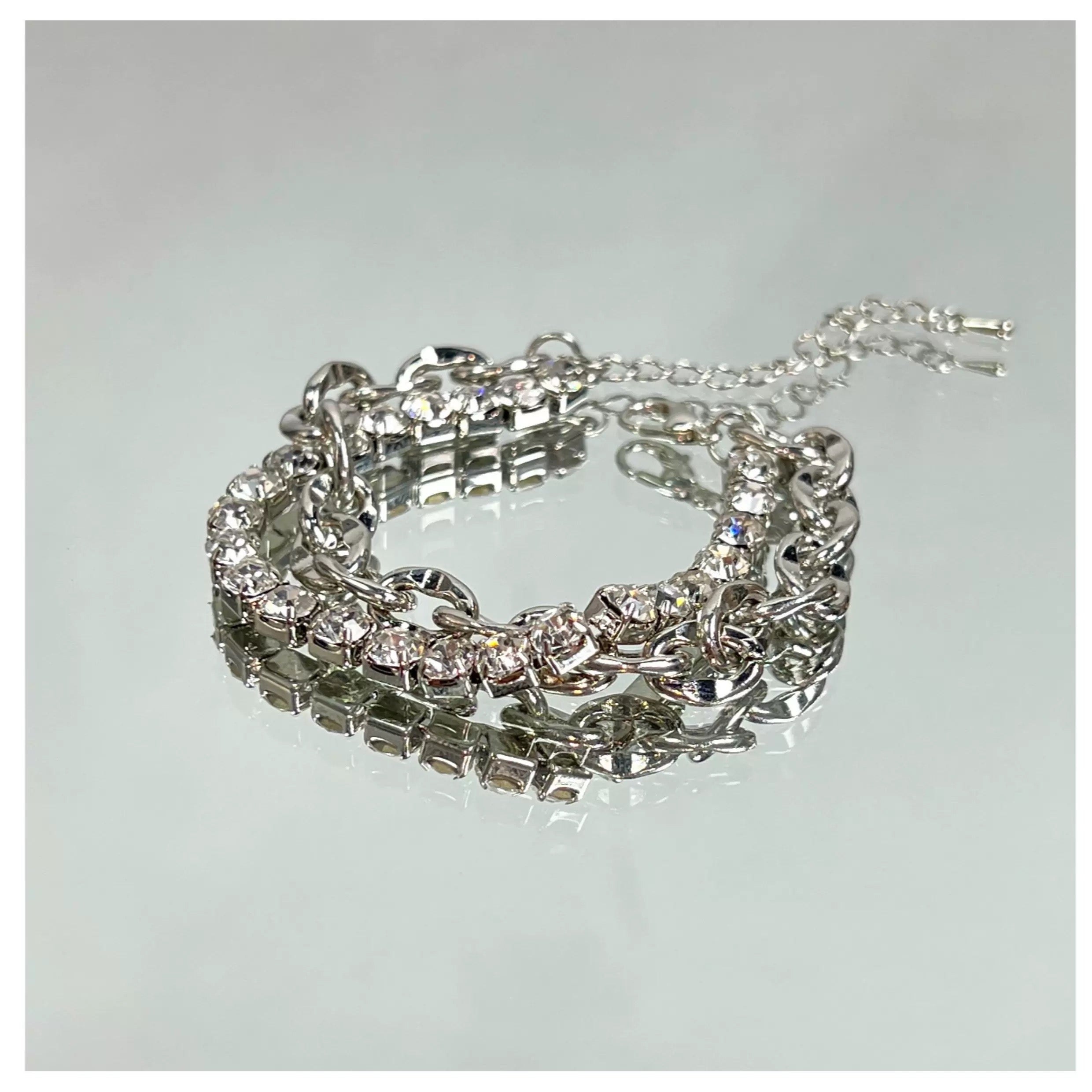 Men’s Iced-Out Diamond Bracelet | Minimalist Luxury Hip Hop Jewelry with Full Rhinestone Design FA068