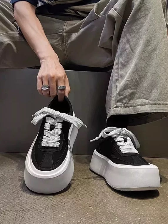 Chunky Black & White Skate Shoes - Breathable Round-Toe Canvas Platform Sneakers (Minimalist Unisex Casual Wear) S0008