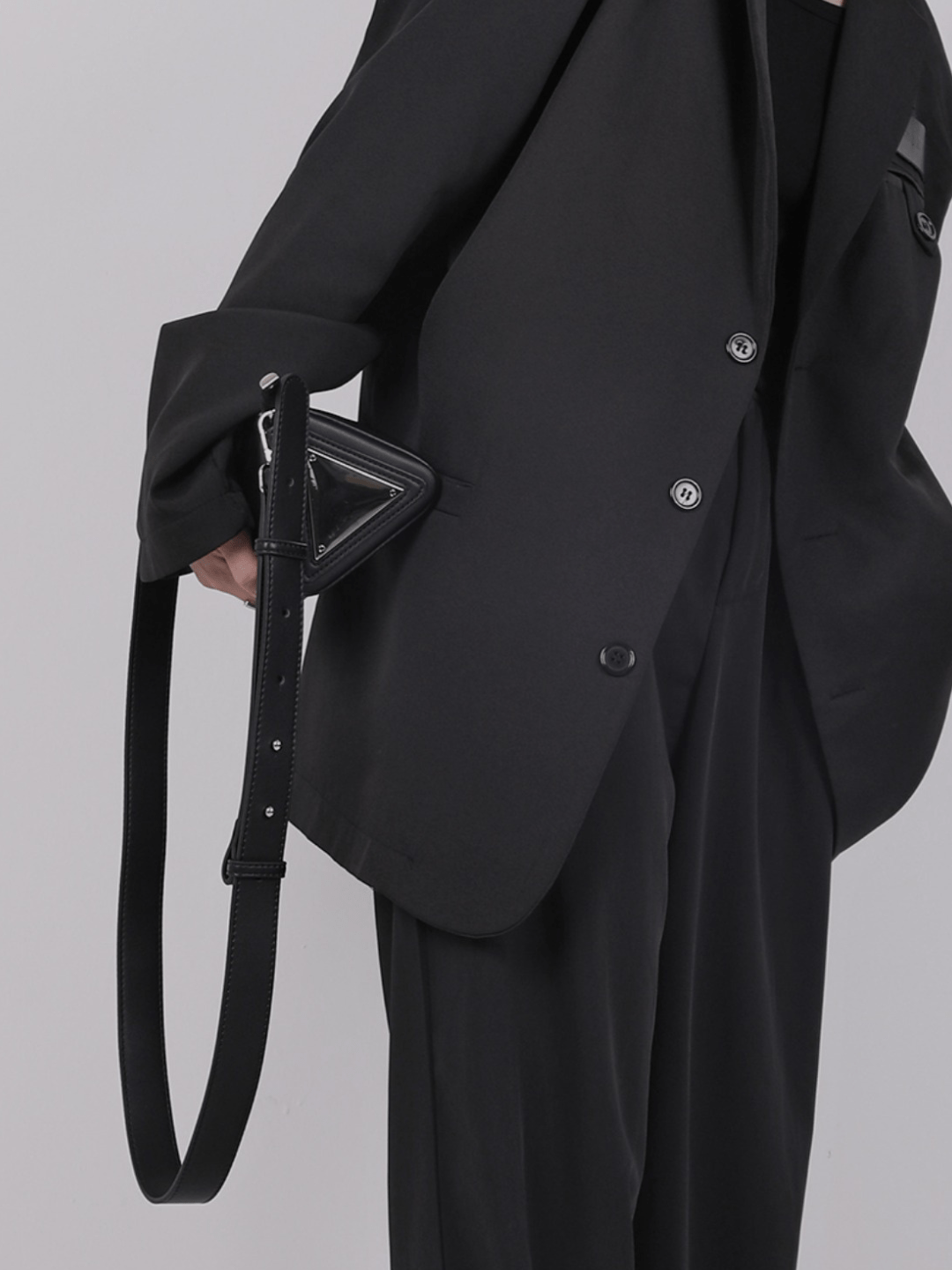 [luckystudio] Triangle Simple Crossbody Bag   FA086