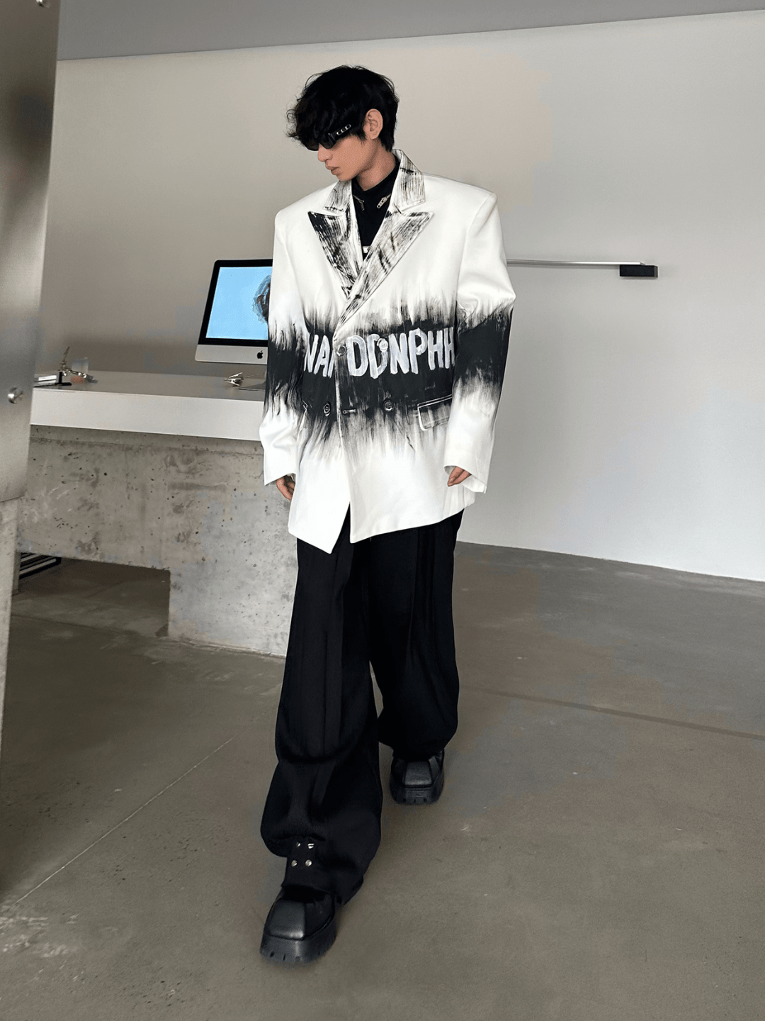 [MARTHENAUT] Shoulder Pads Premium Silhouette Suit  FE0606