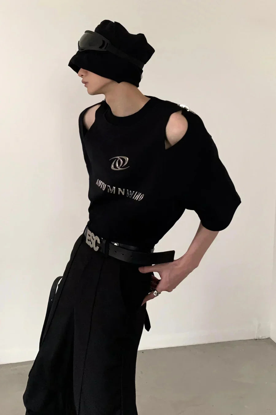 [AUTUMNWIND]DECONSTRUCTED DESIGN T-SHIRT FE0537
