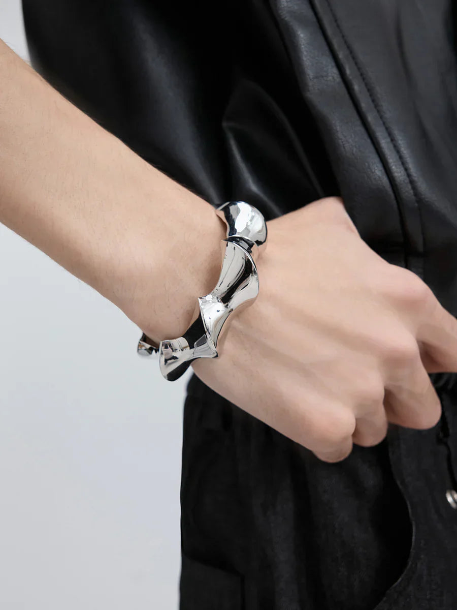 METAL SPIRAL DESIGN BRACELET   FA104