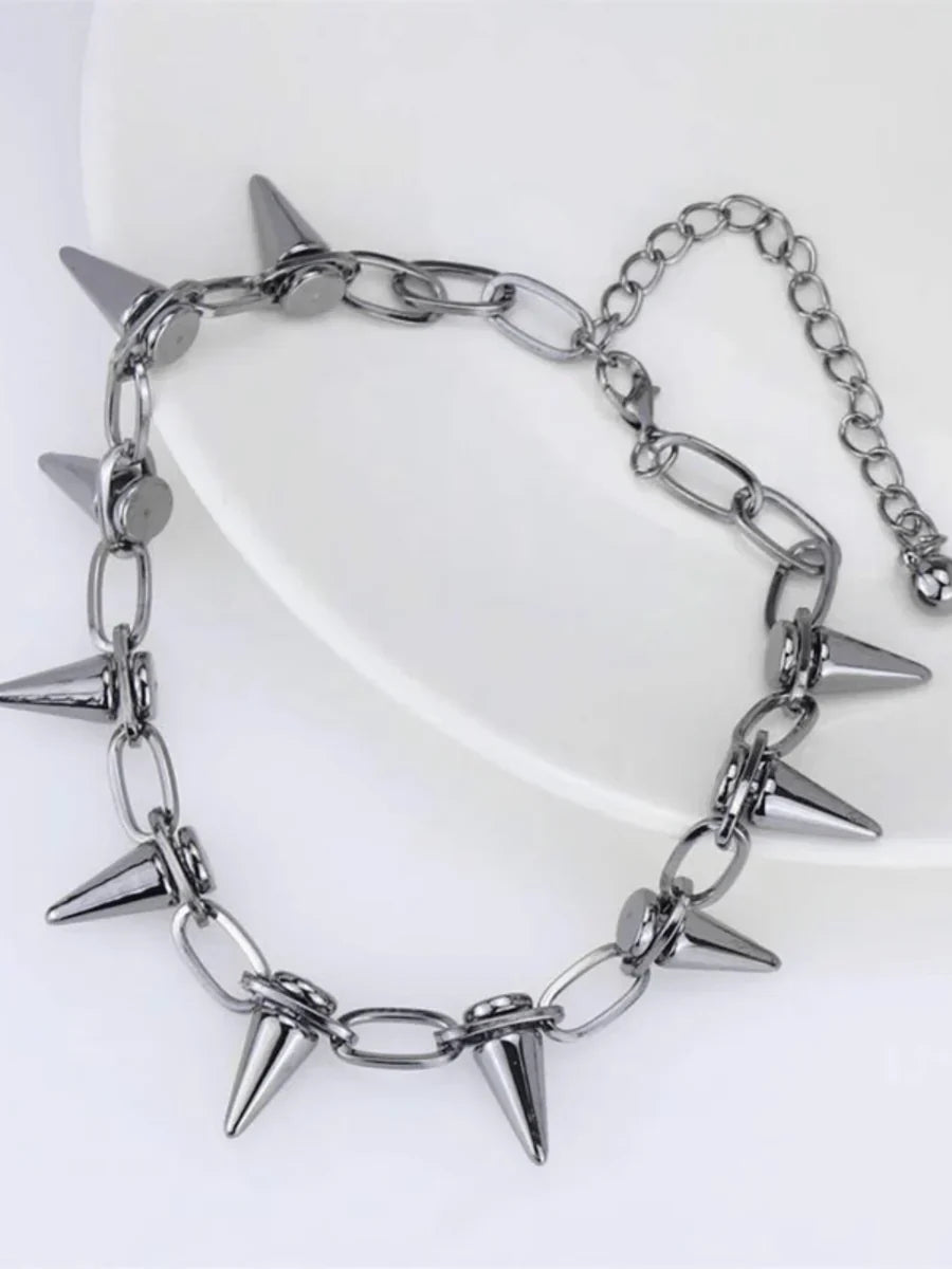 RIVET DARK BULLET NECKLACE   FA106