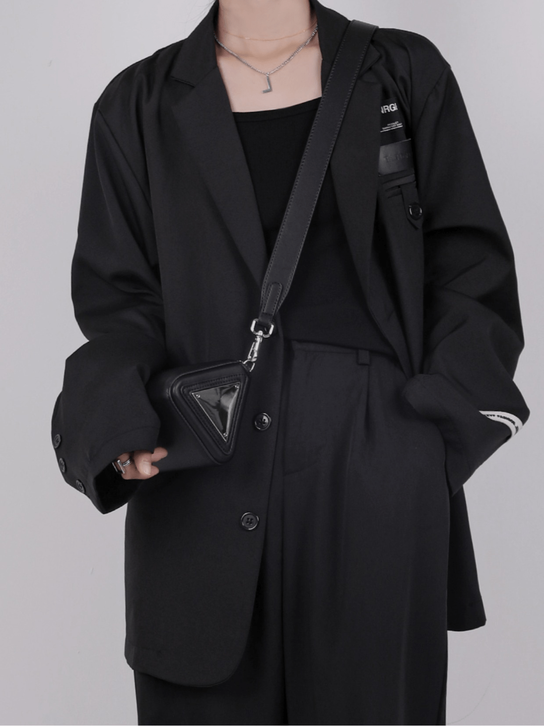 [luckystudio] Triangle Simple Crossbody Bag   FA086