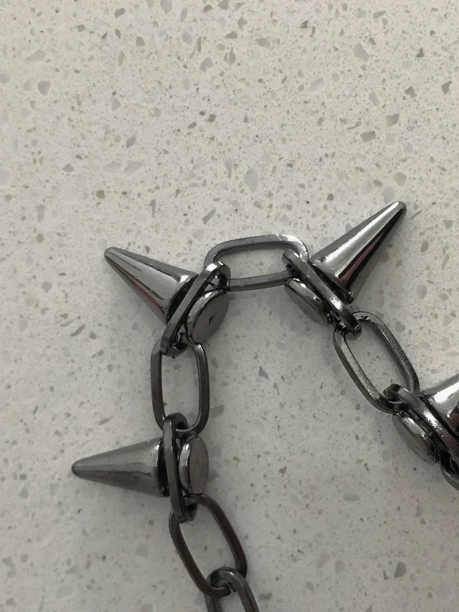RIVET DARK BULLET NECKLACE   FA106