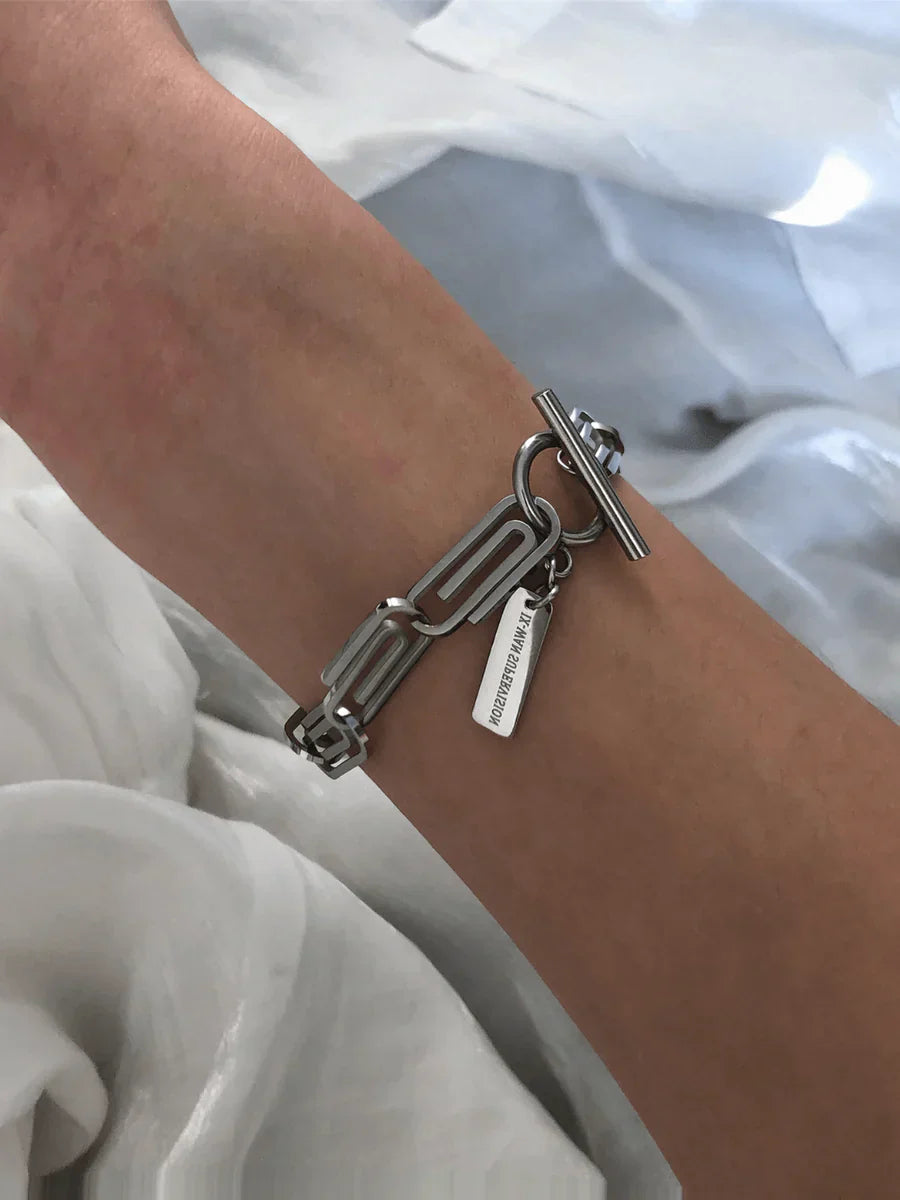 PAPER CLIP BRACELET   FA0100