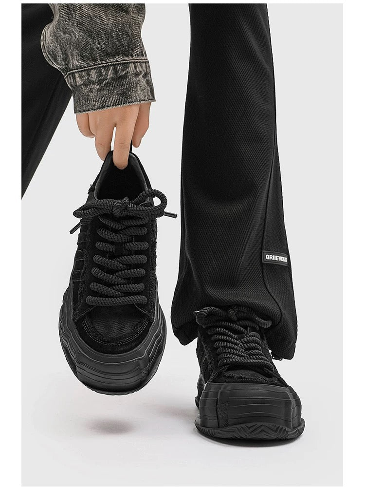 Black Warrior Skate Shoes - Triple-Stripe Vintage Melt-Sole Canvas Sneakers (Niche Unisex Streetwear) S0006