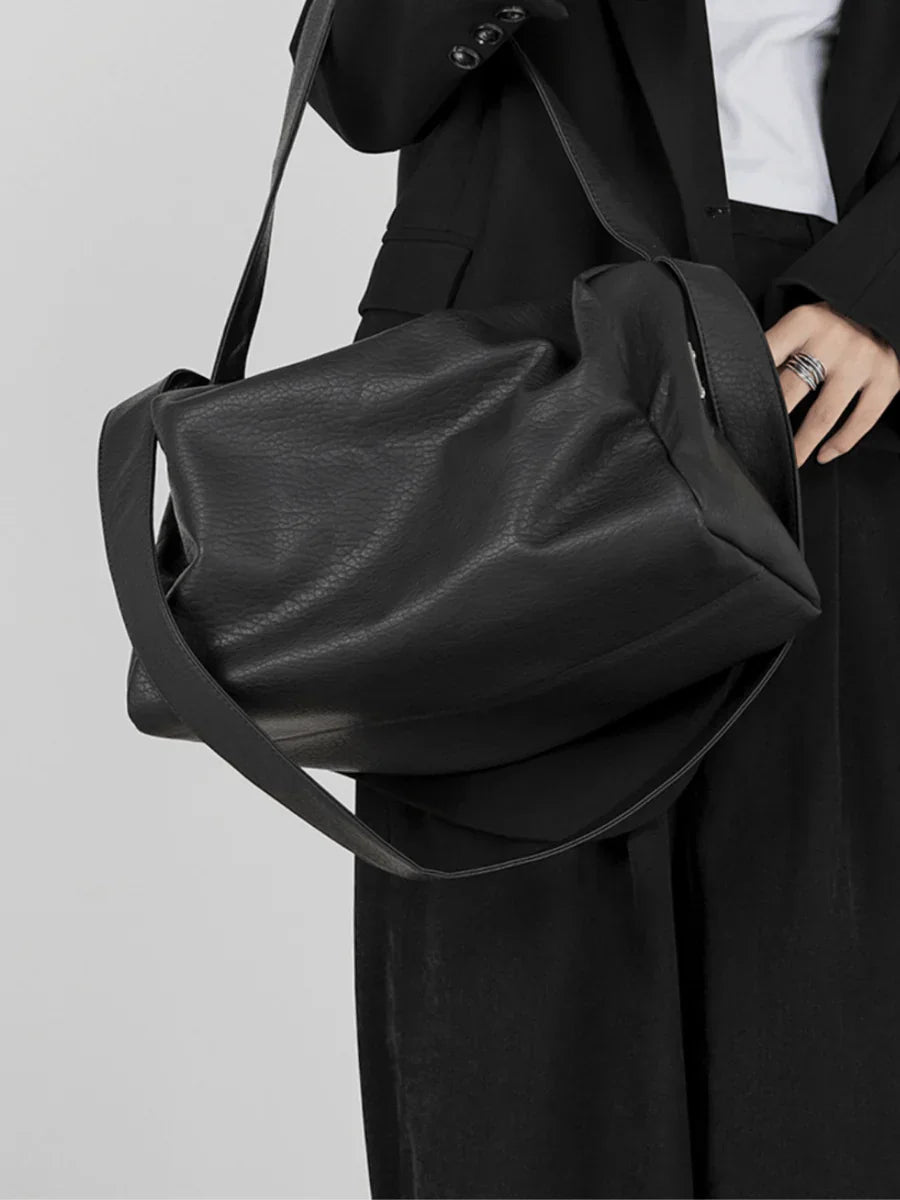 CROSSBODY SOFT LEATHER SHOULDER BAG   FA090