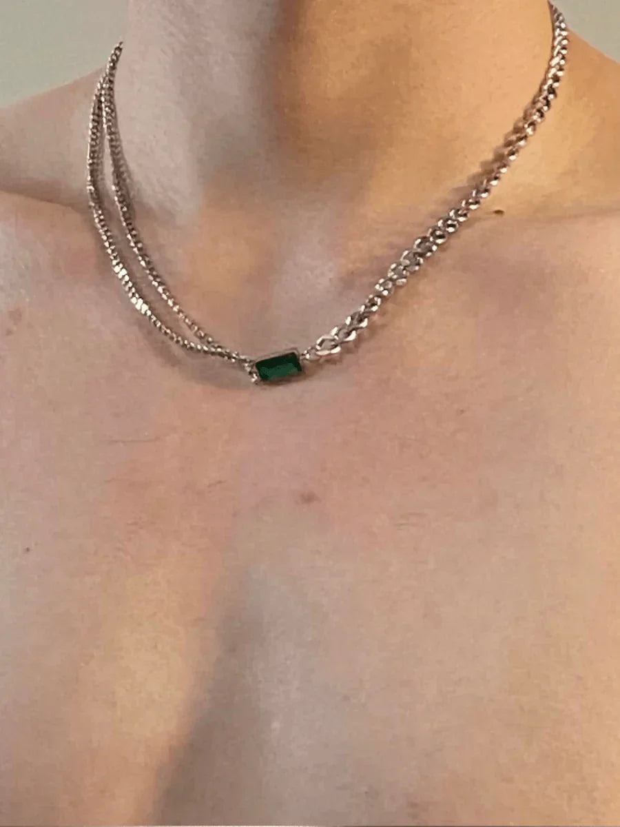 SQUARE GREEN DIAMOND NECKLACE   FA123
