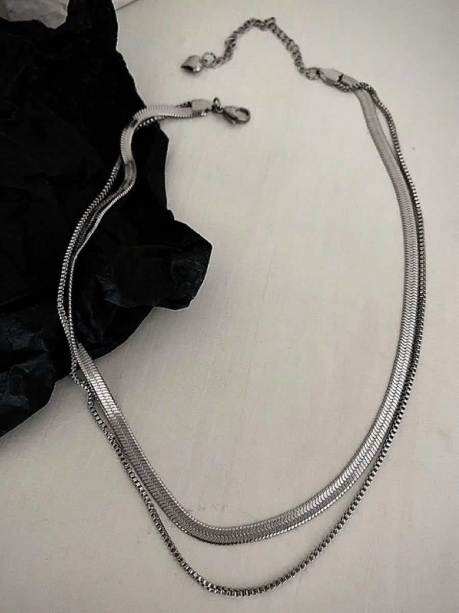 SILVER NECKLACE   FA120
