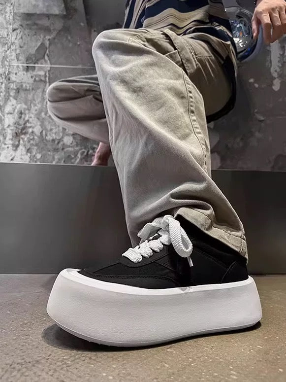 Chunky Black & White Skate Shoes - Breathable Round-Toe Canvas Platform Sneakers (Minimalist Unisex Casual Wear) S0008