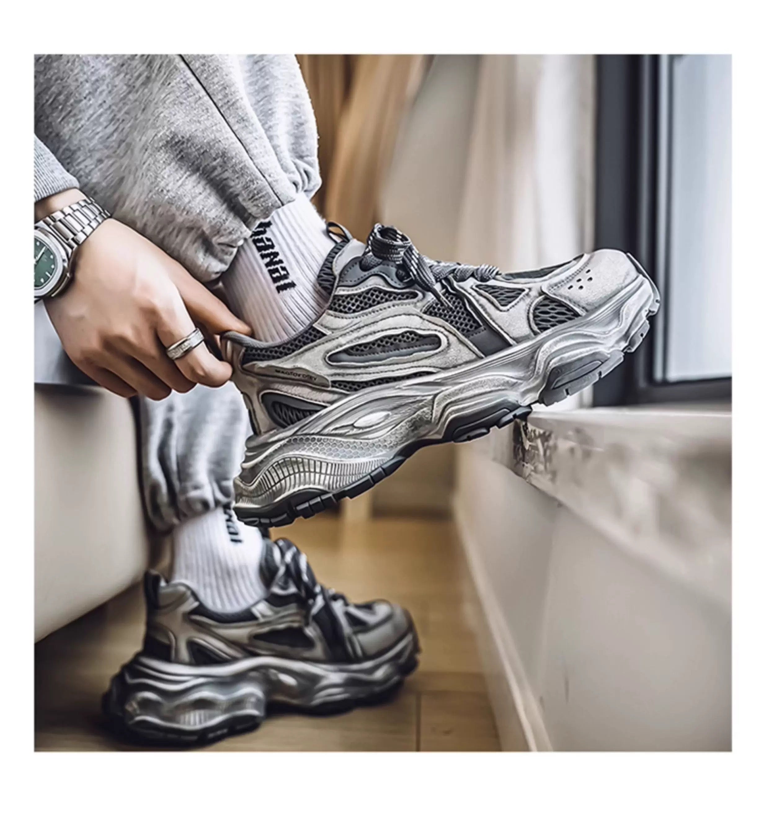 Men’s Retro Chunky Sneakers Casual Fashion Dad Shoes Soft Sole Trendy Running Shoes S0015