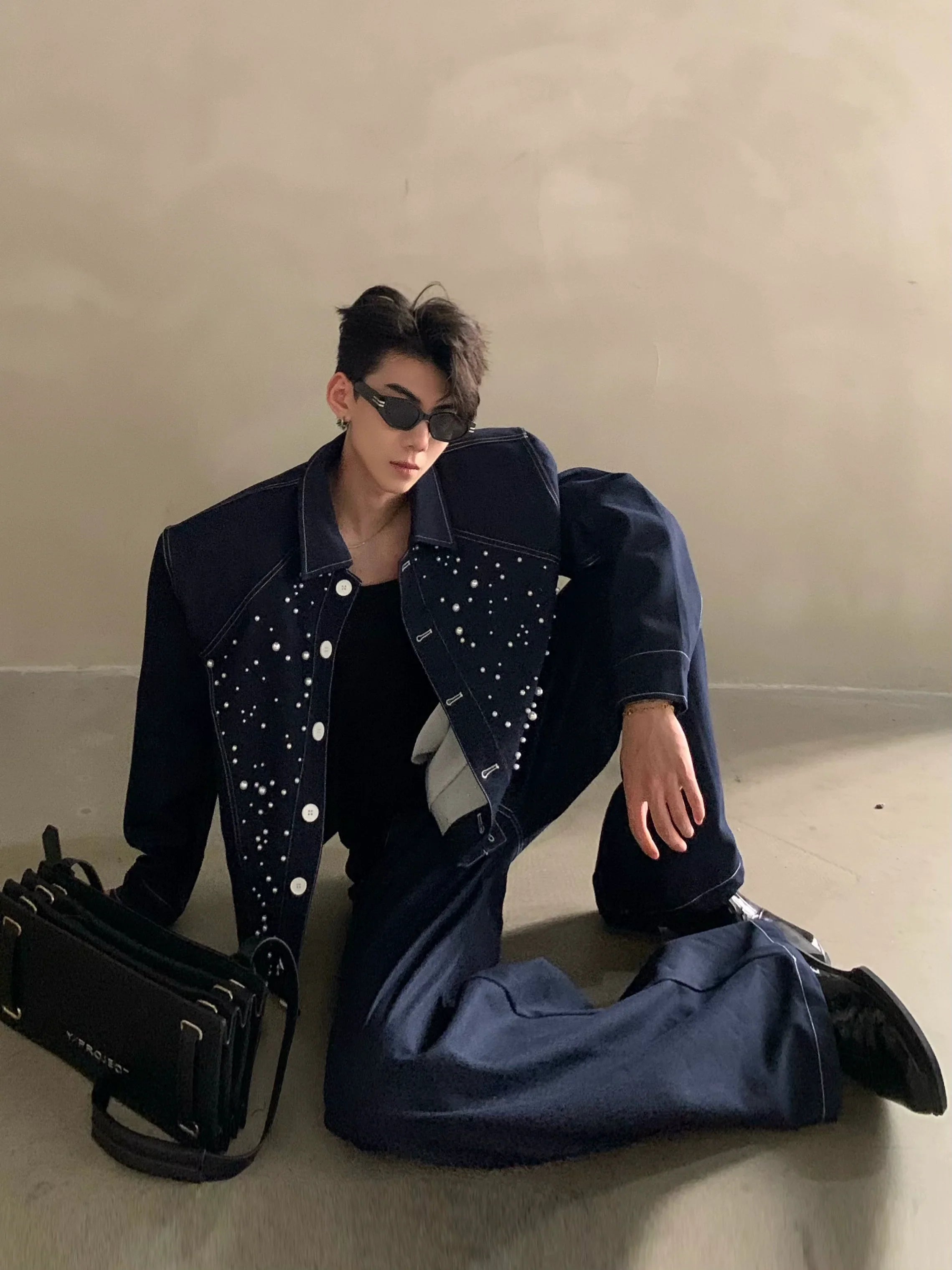 Niche high-end sense light luxury bright diamond pearl design denim jacket men's ruffian handsome fashion suit tide FE0586