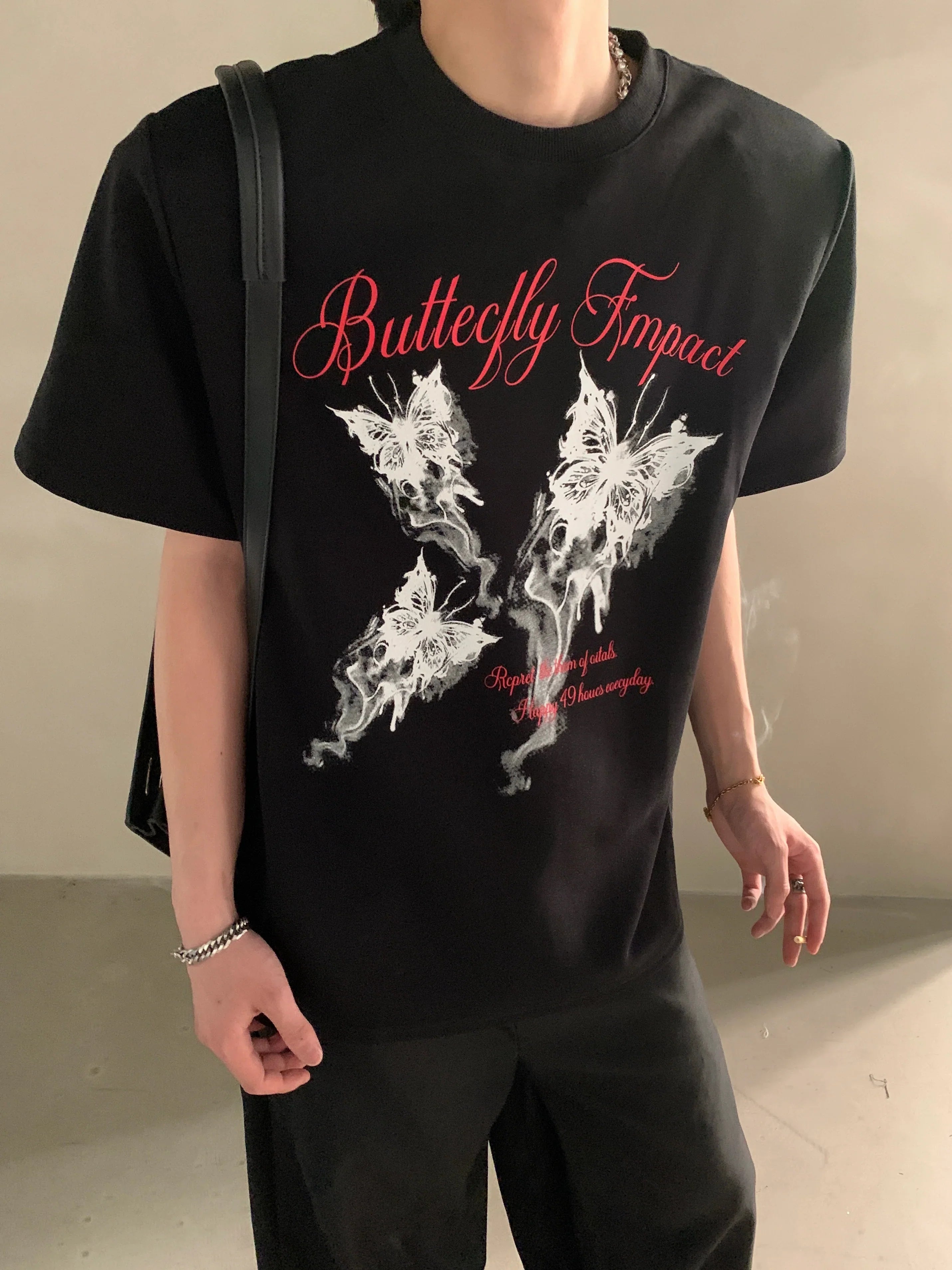 Summer niche high-end butterfly printing heavy shoulder pads short-sleeved T-shirt men's half-sleeved top tide FE0533