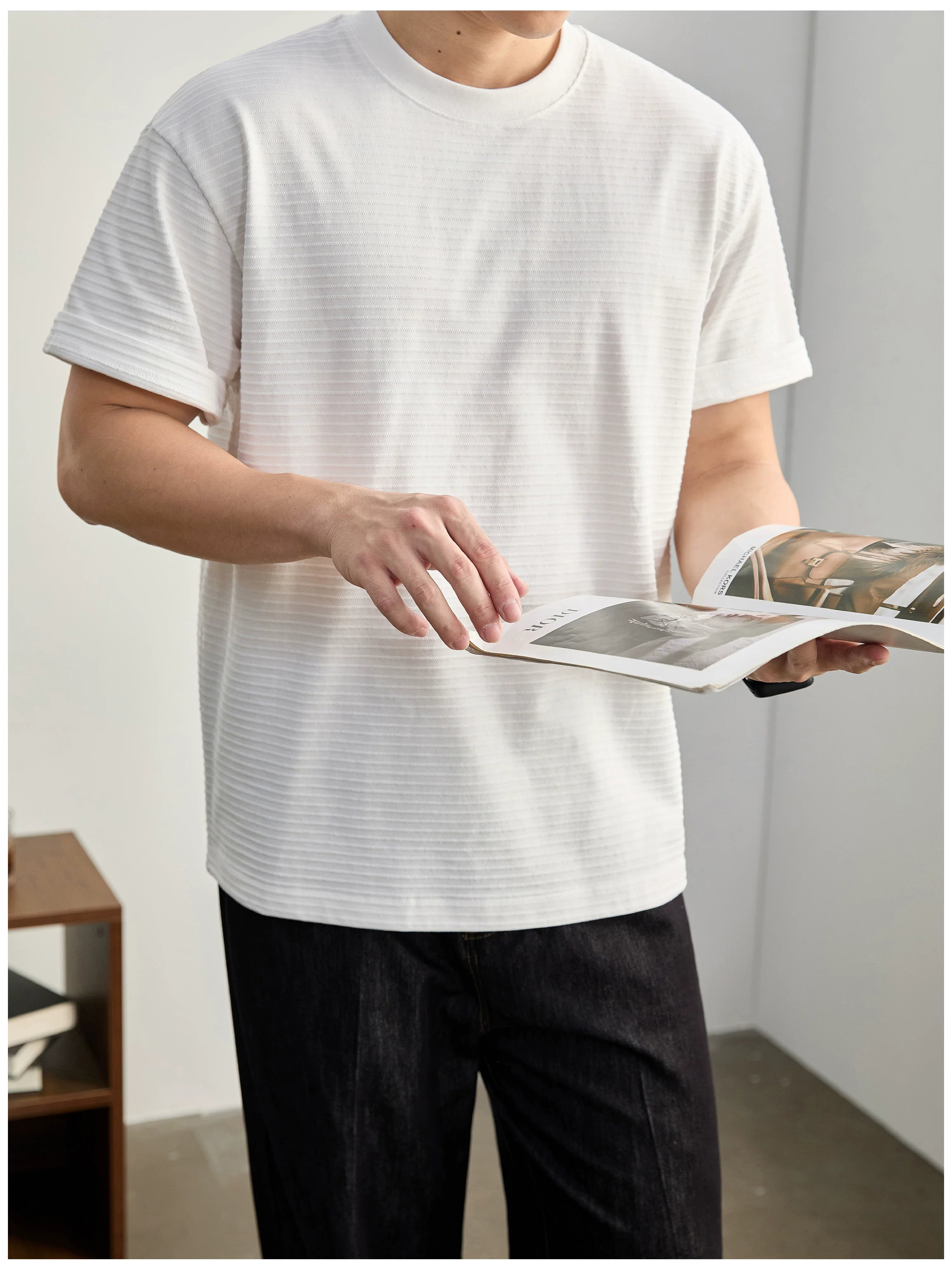 Three-dimensional horizontal jacquard texture solid color T-shirt FE0730