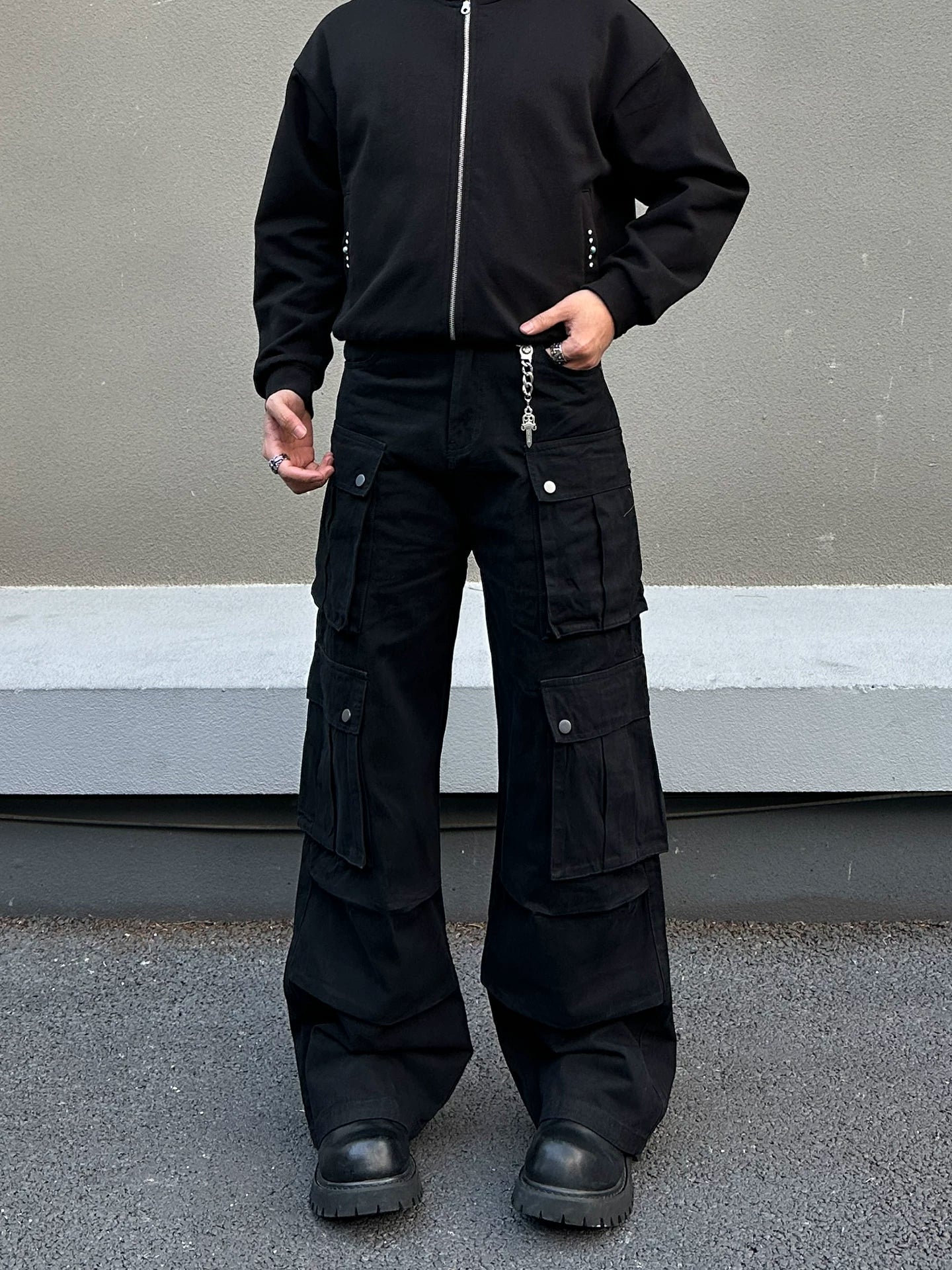 Cleanfit multi-pocket black overalls FE0696
