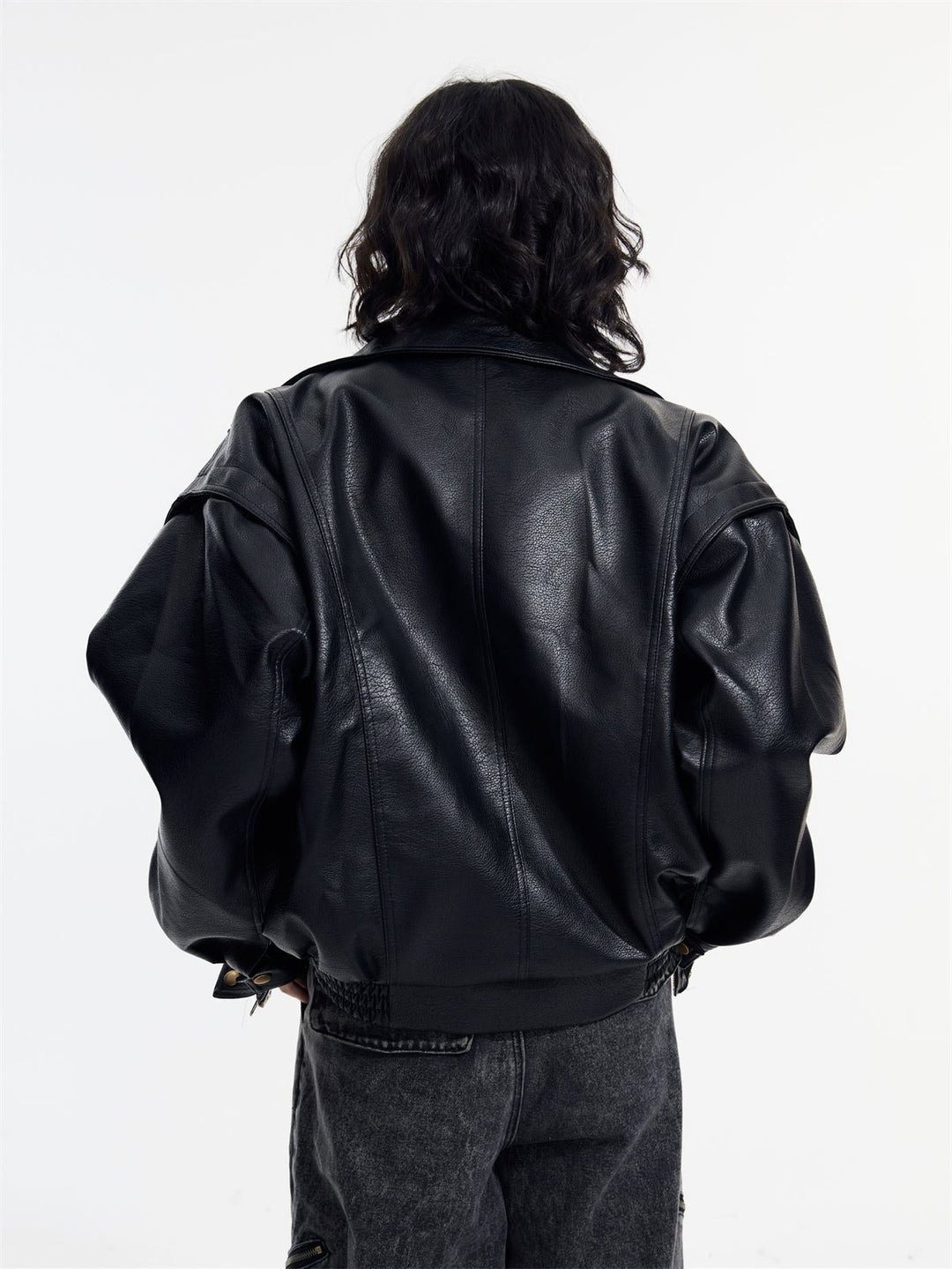 [PeopleStyle] Genderless wear silhouette fashionable leather jacket  FE0622