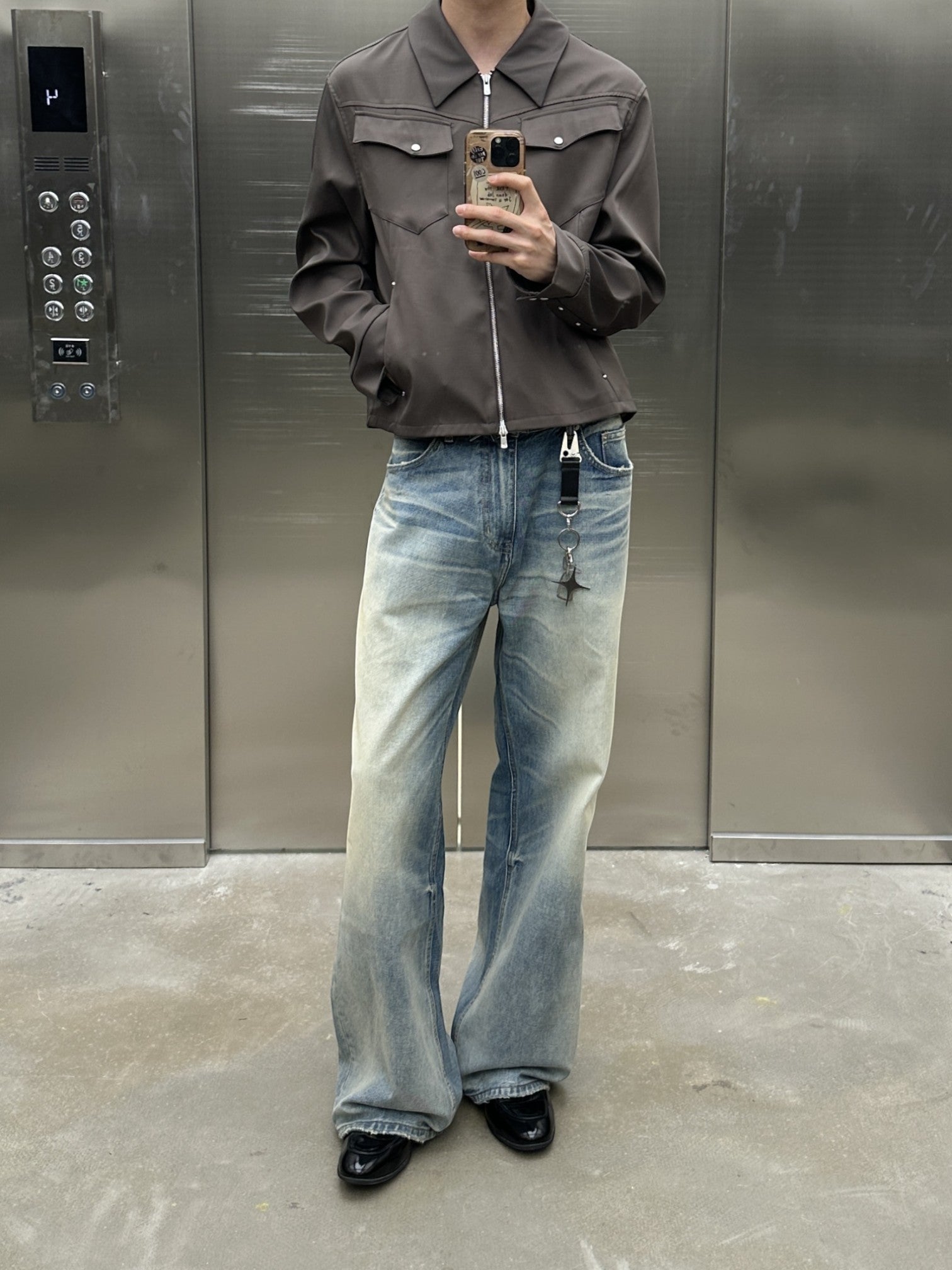 [TBR] WASHED A-CUT JEANS FE0671