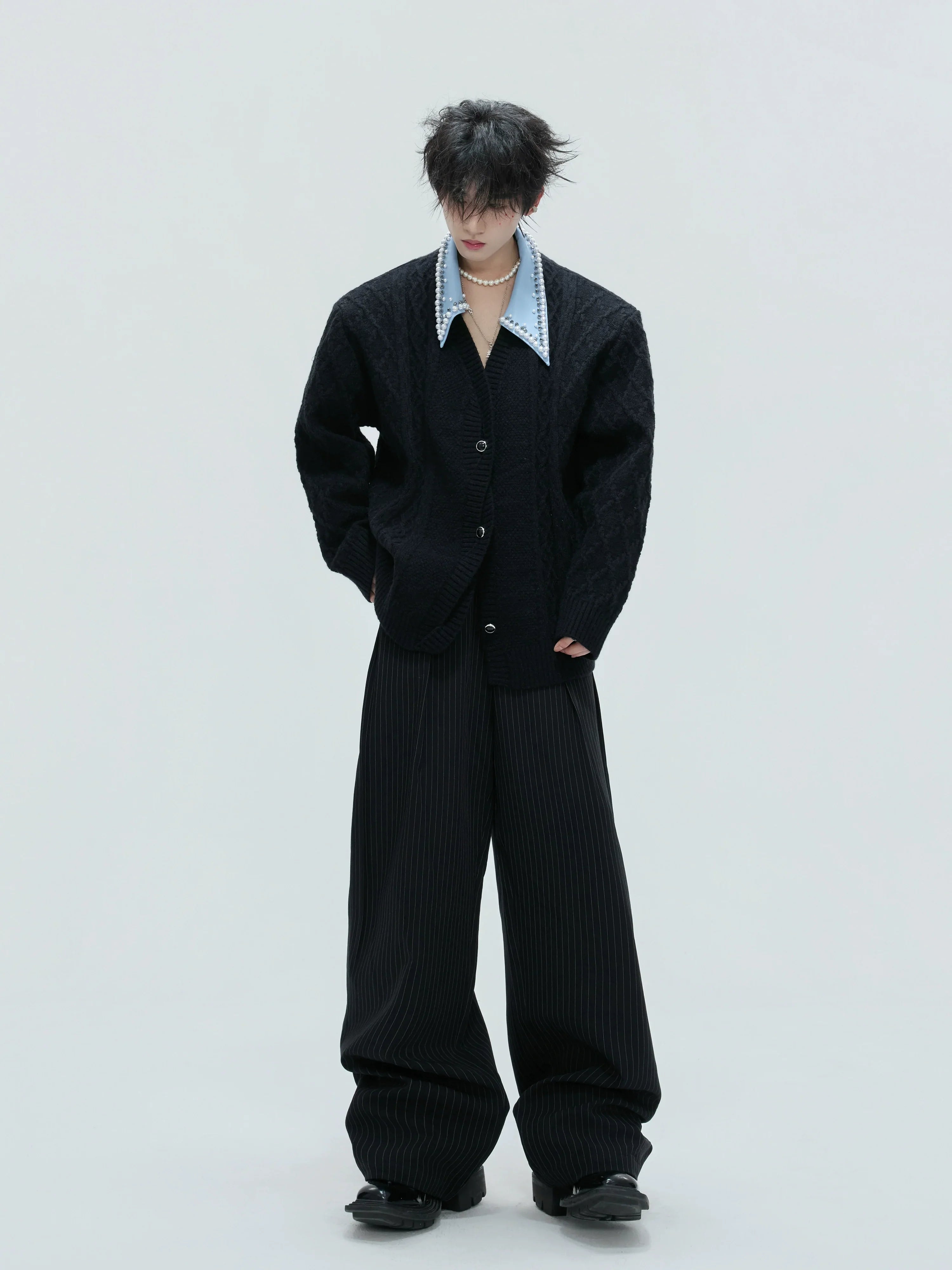 Extravagant fake two-piece sweater retro handmade pearl thickened lapel knitted cardigan FE0641