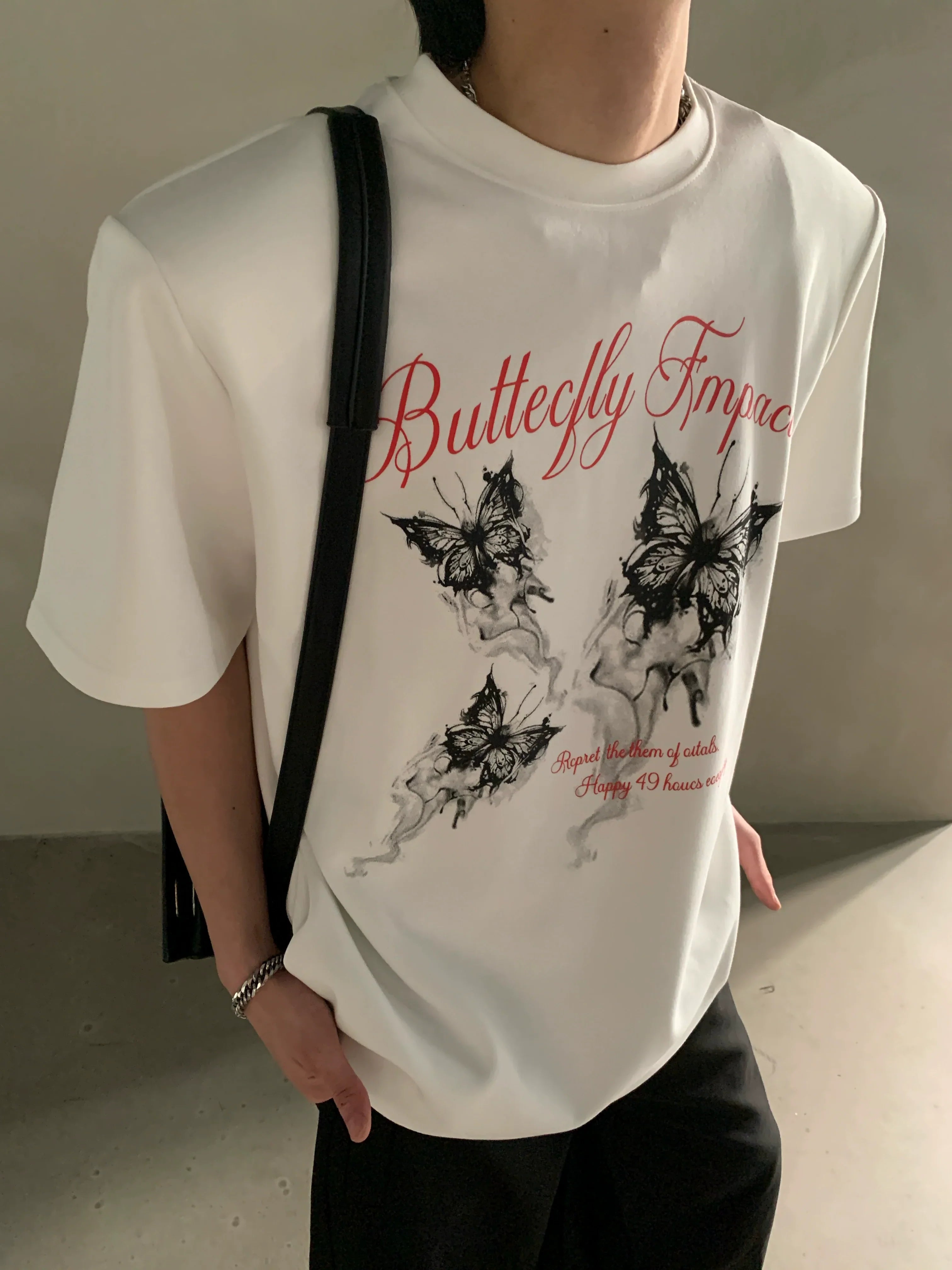 Summer niche high-end butterfly printing heavy shoulder pads short-sleeved T-shirt men's half-sleeved top tide FE0533