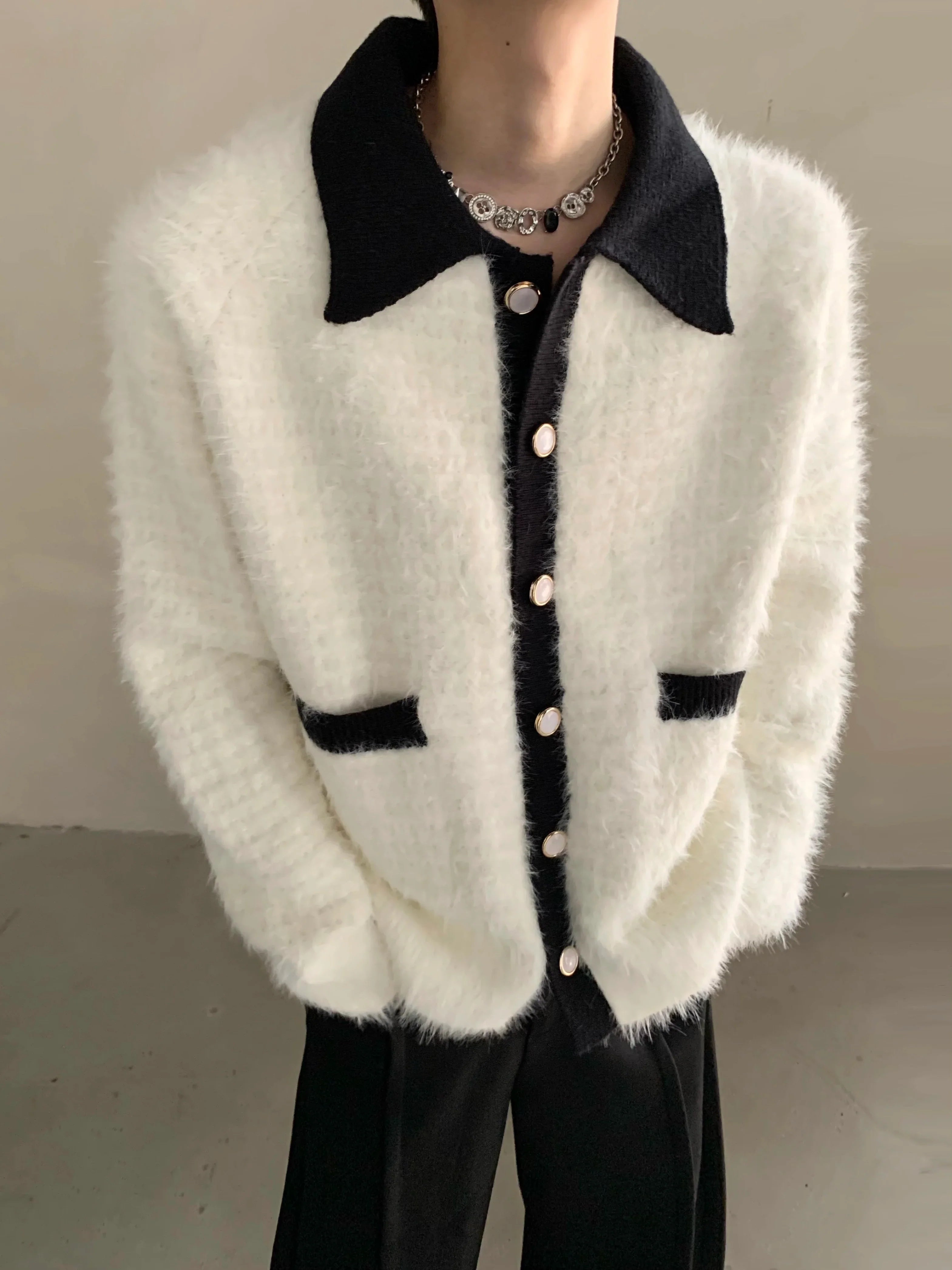 Winter extravagant atmosphere small fragrant lapel knitted cardigan men's heavy button sweater jacket  FE0633