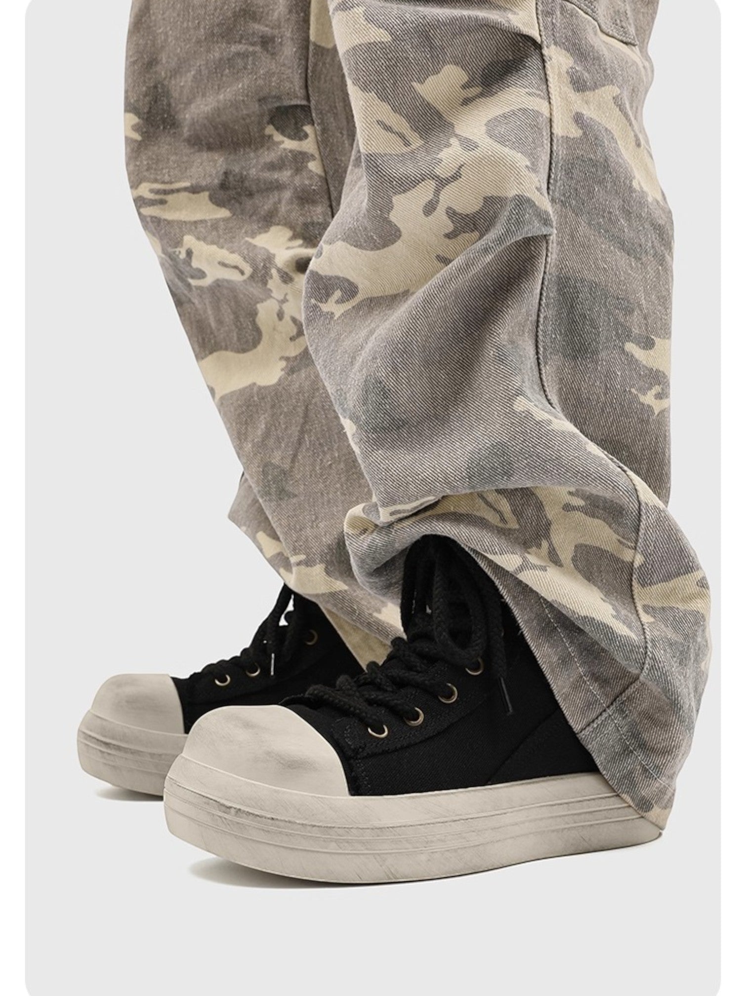 OVERSIZED TOE CANVAS SHOES S029